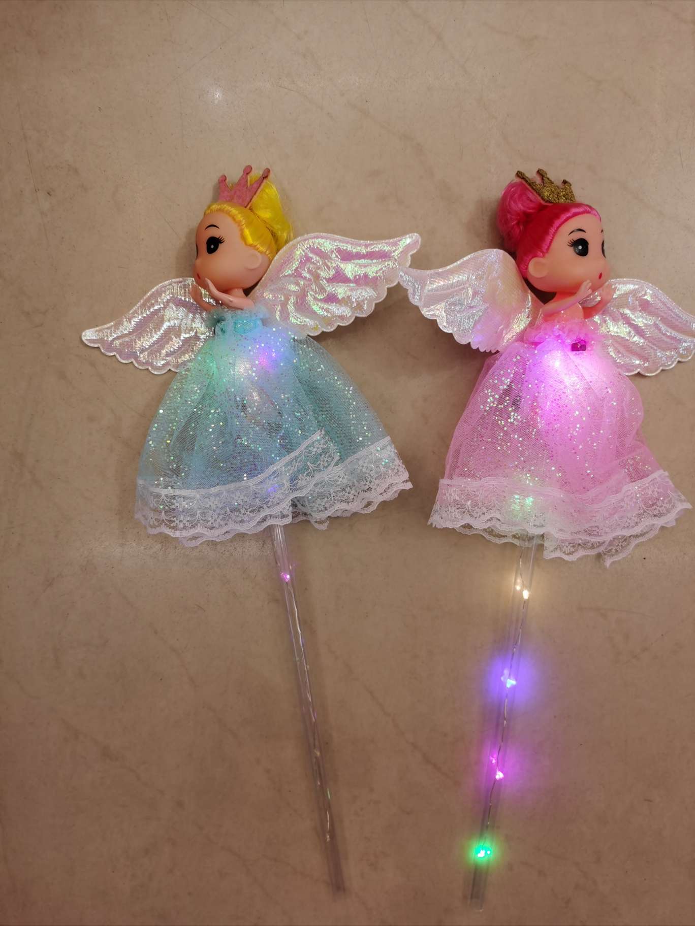 Luminous angel stick, with three functions: fast, slow, flashing and constant on
