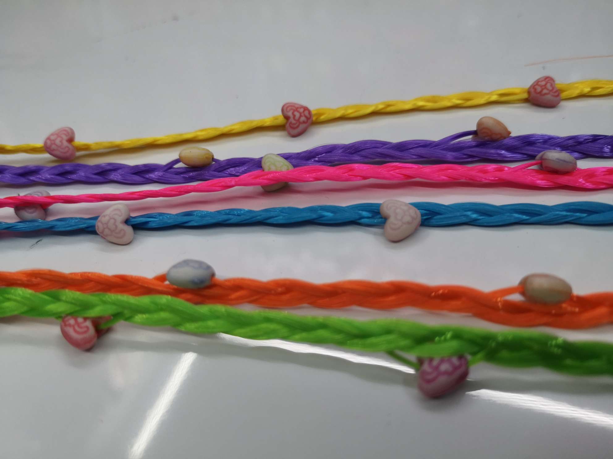 30Cm Color Claw Clip With Strange Hand Clip Twist Braid Set With Colored Heart-Shaped Beads details Picture
