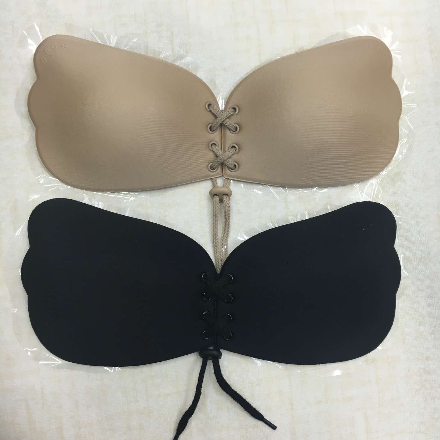 Wingshaped adhesive pull-up cloth bra invisible bra black skin ABC size cup adhesive pull-up bra bra bra bra bra underwear