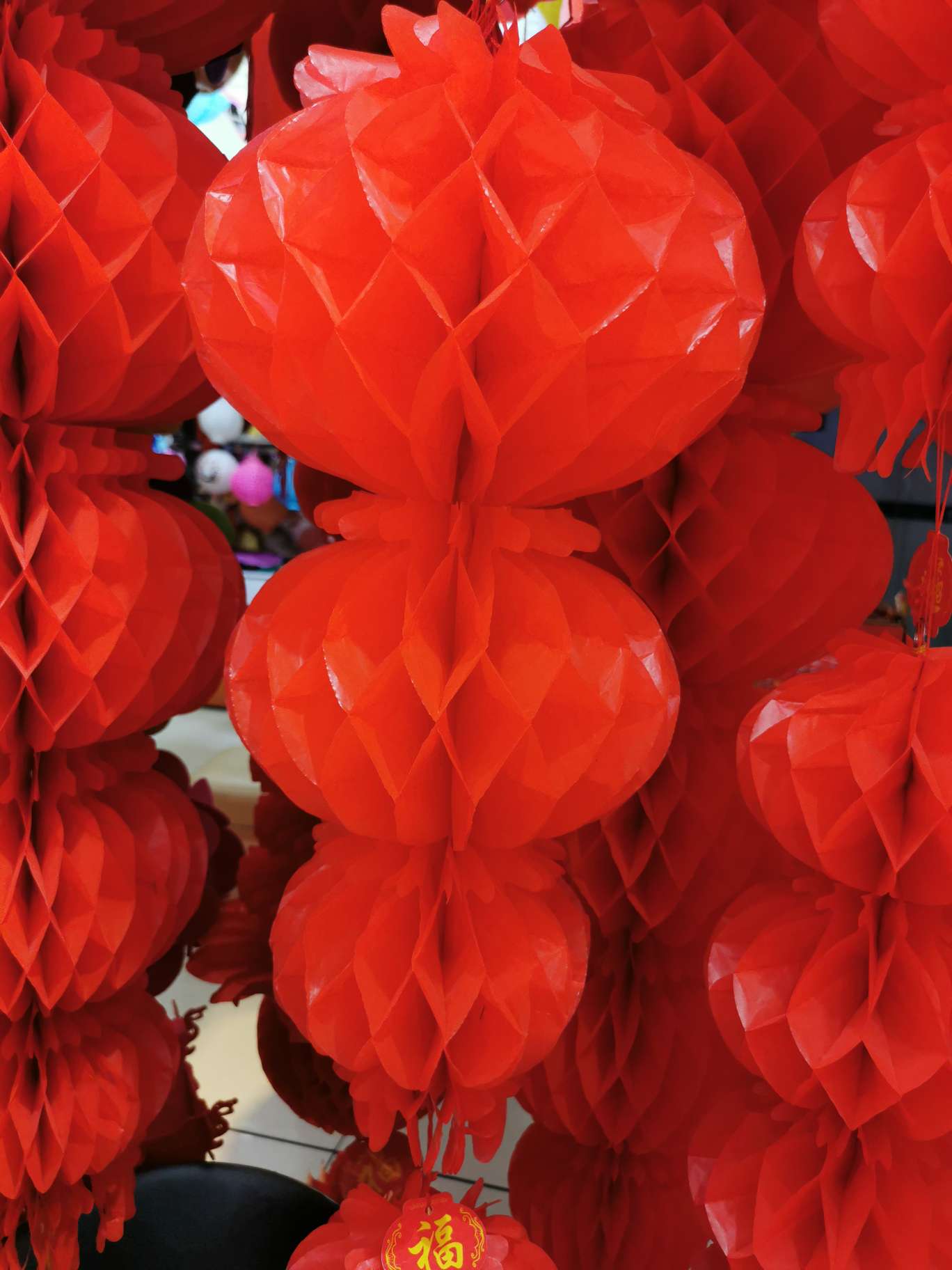 新年用品大中小三连串塑料纸灯笼