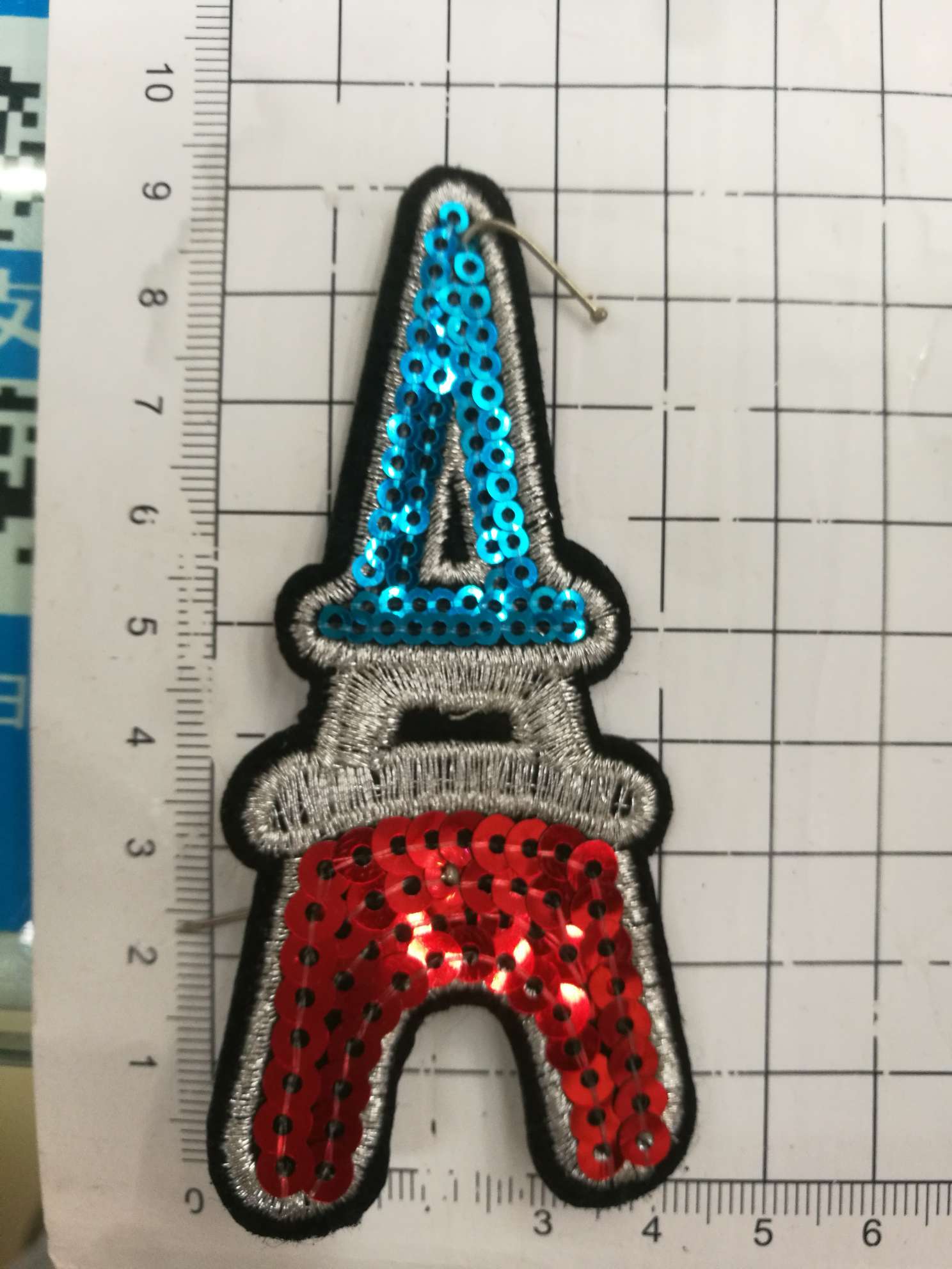 Hot melt adhesive sequin sequin embroidery patchwork for clothing, bags, cartoon sequin embroidery patchwork details Picture