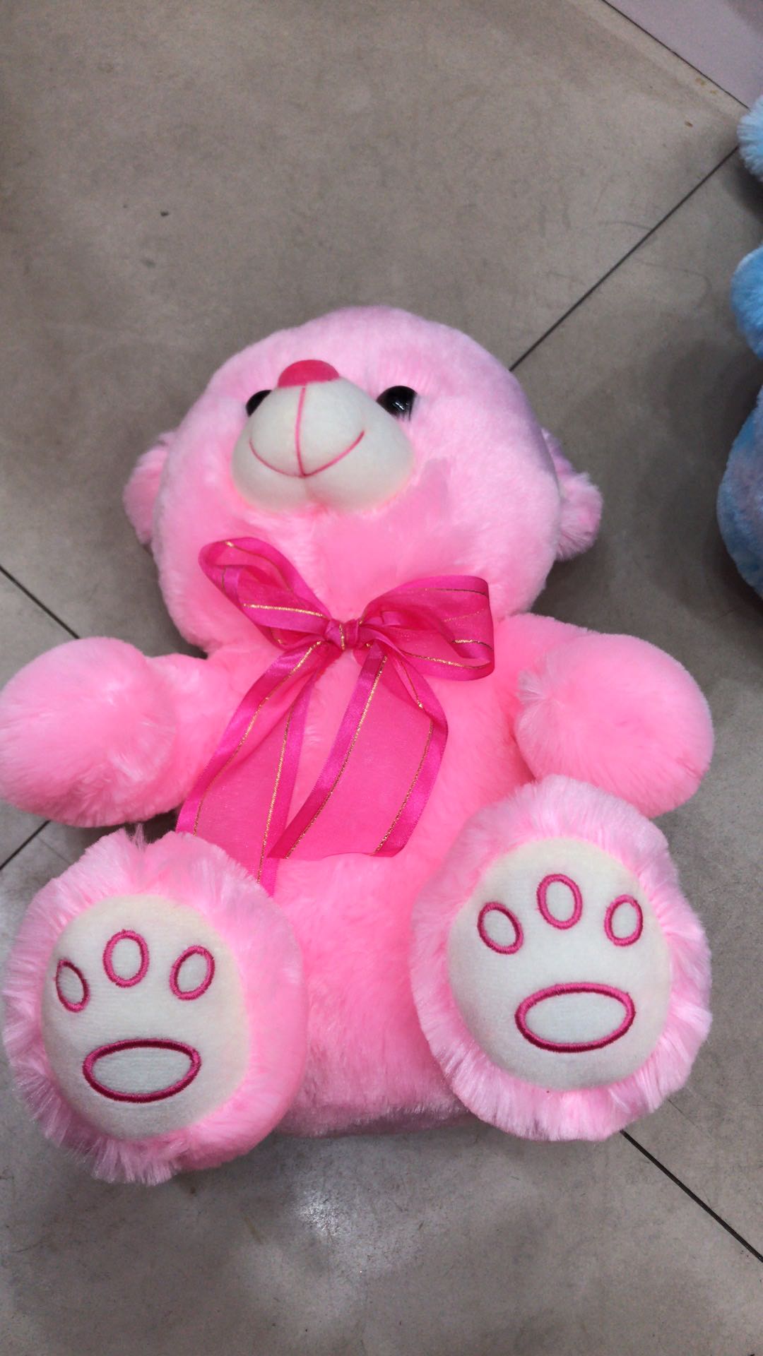 32 cm bow tie palm embroidery bear doll grasping machine doll manufacturer wholesale thumbnail