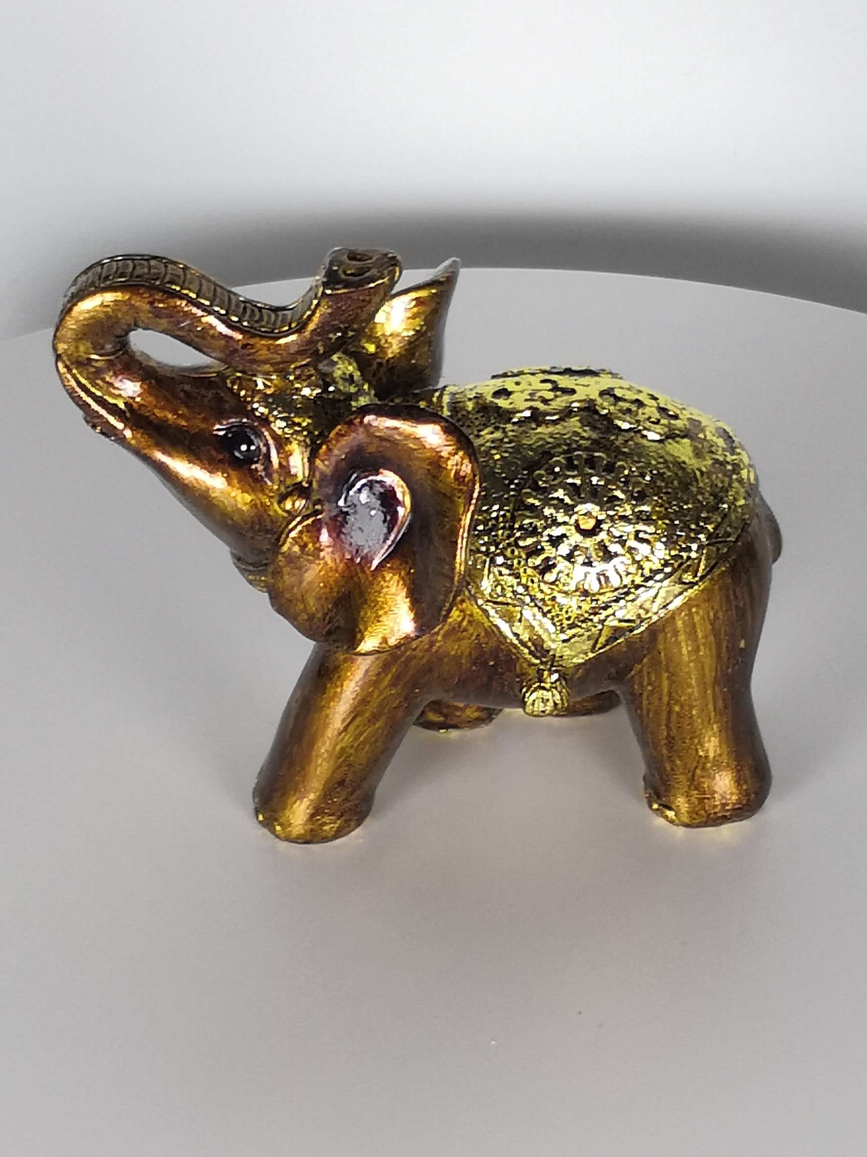 Elephant handicraft gold leaf elephant cross-border direct selling exclusively for manufacturers thumbnail