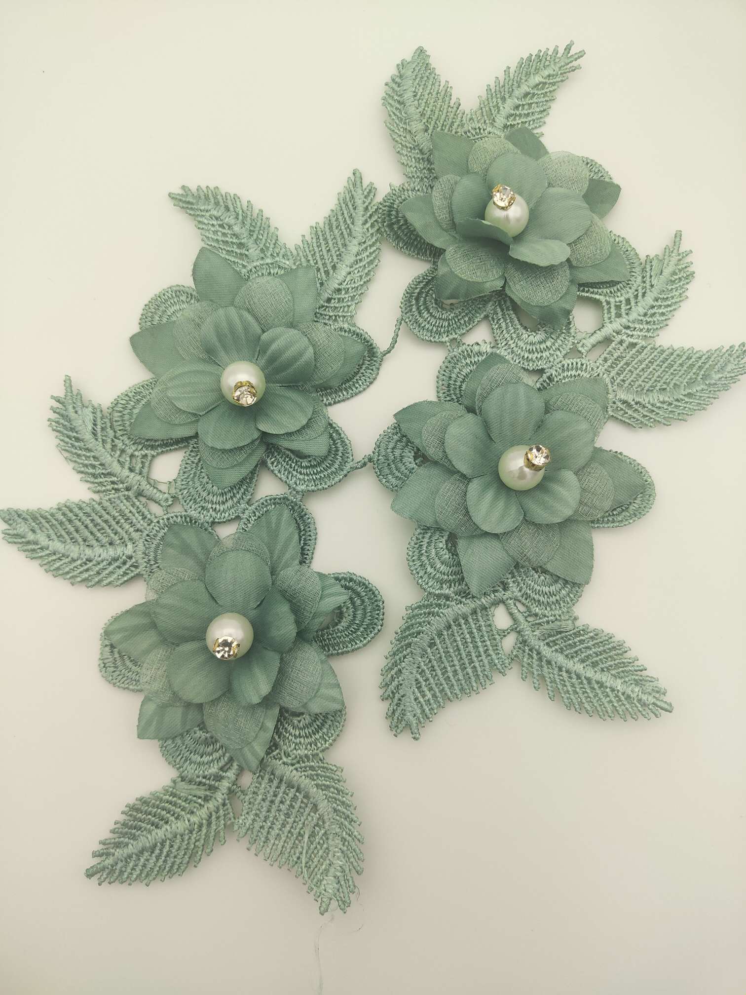 Polyester-polyester double-flower hand-stitched beaded flower clothing accessories, DIY collar flower wedding dress decoration 1-15 undefined