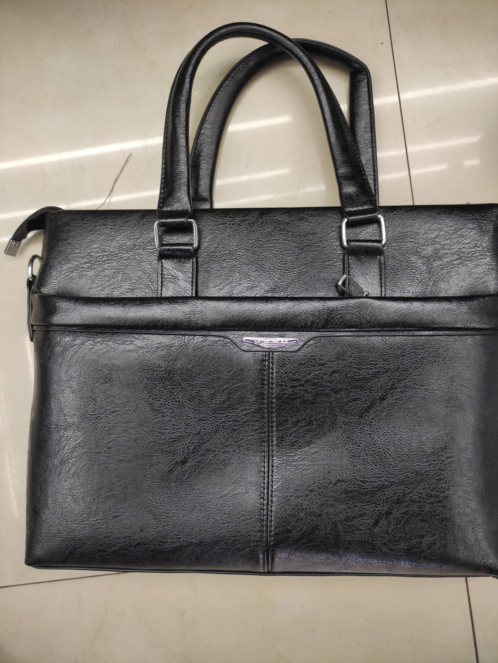 男士手提包，公文包图