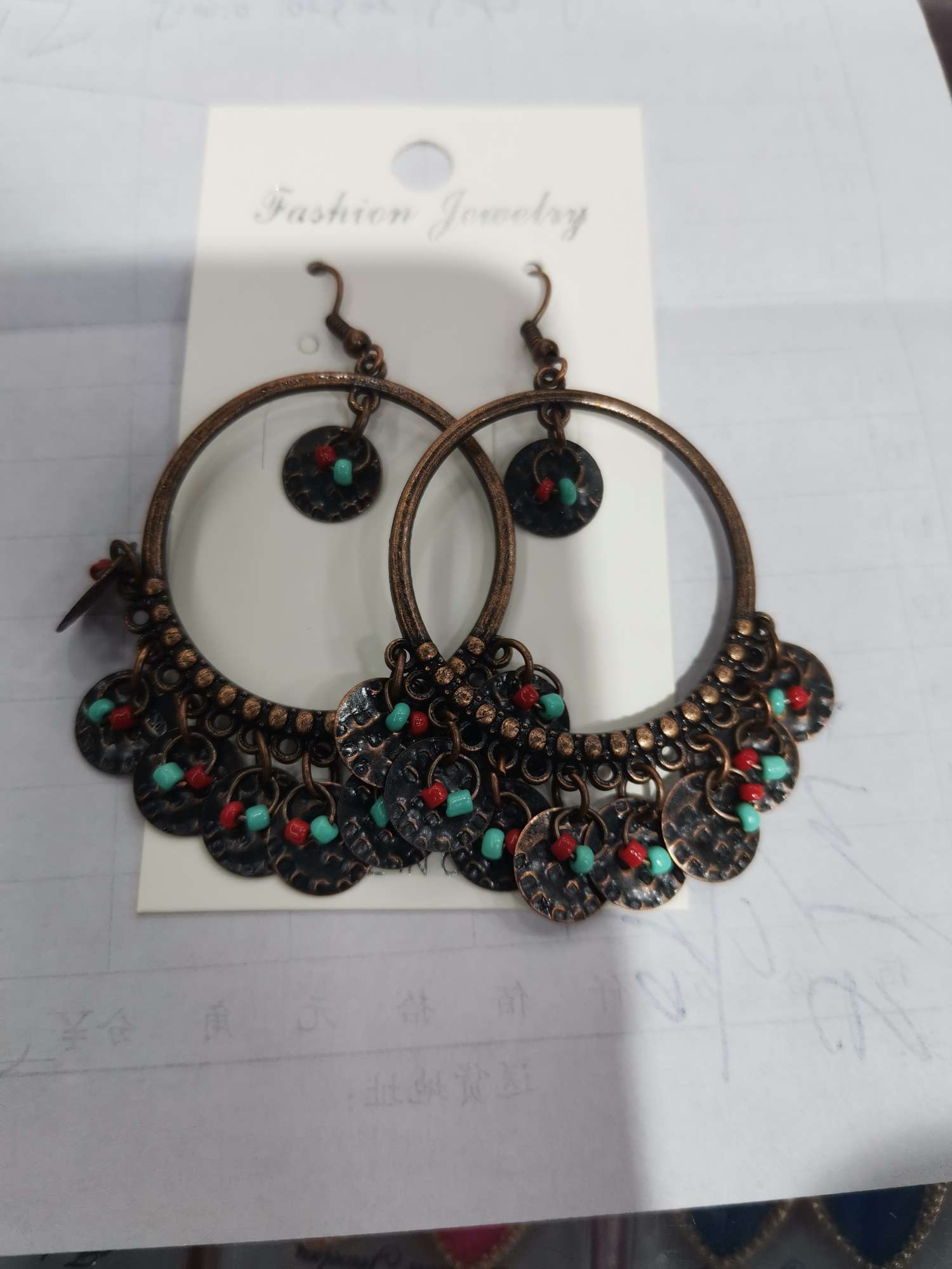 Ancient-style earrings Specification image