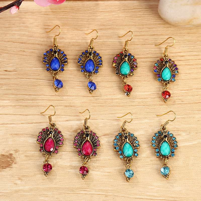 Retro style earrings