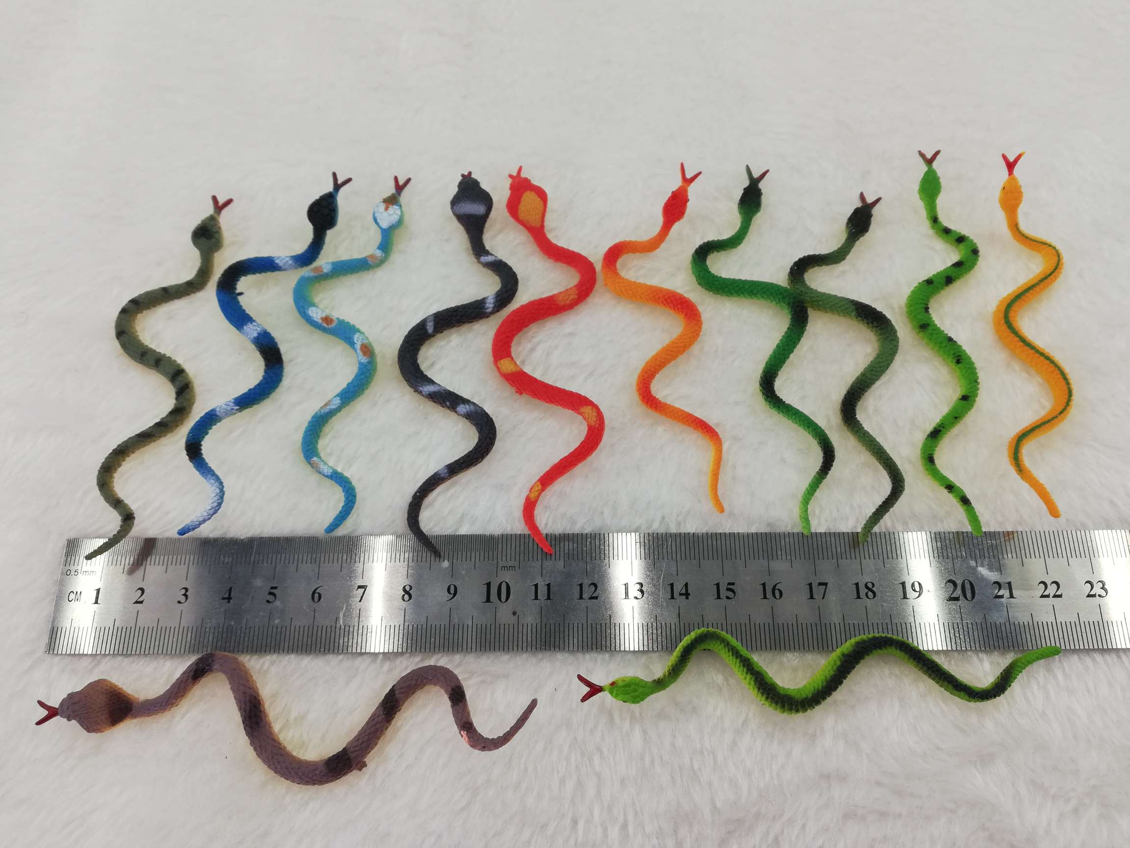 PVC塑胶仿真蛇YL-068图