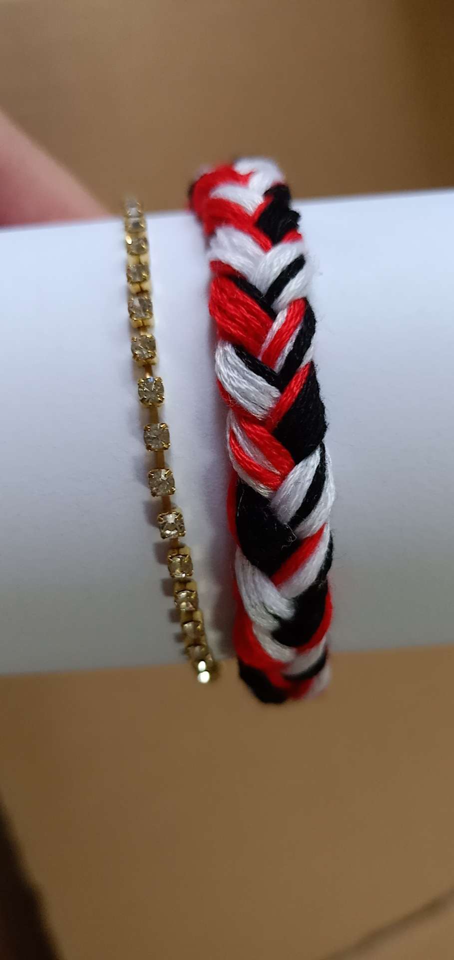 手工编织手链定制