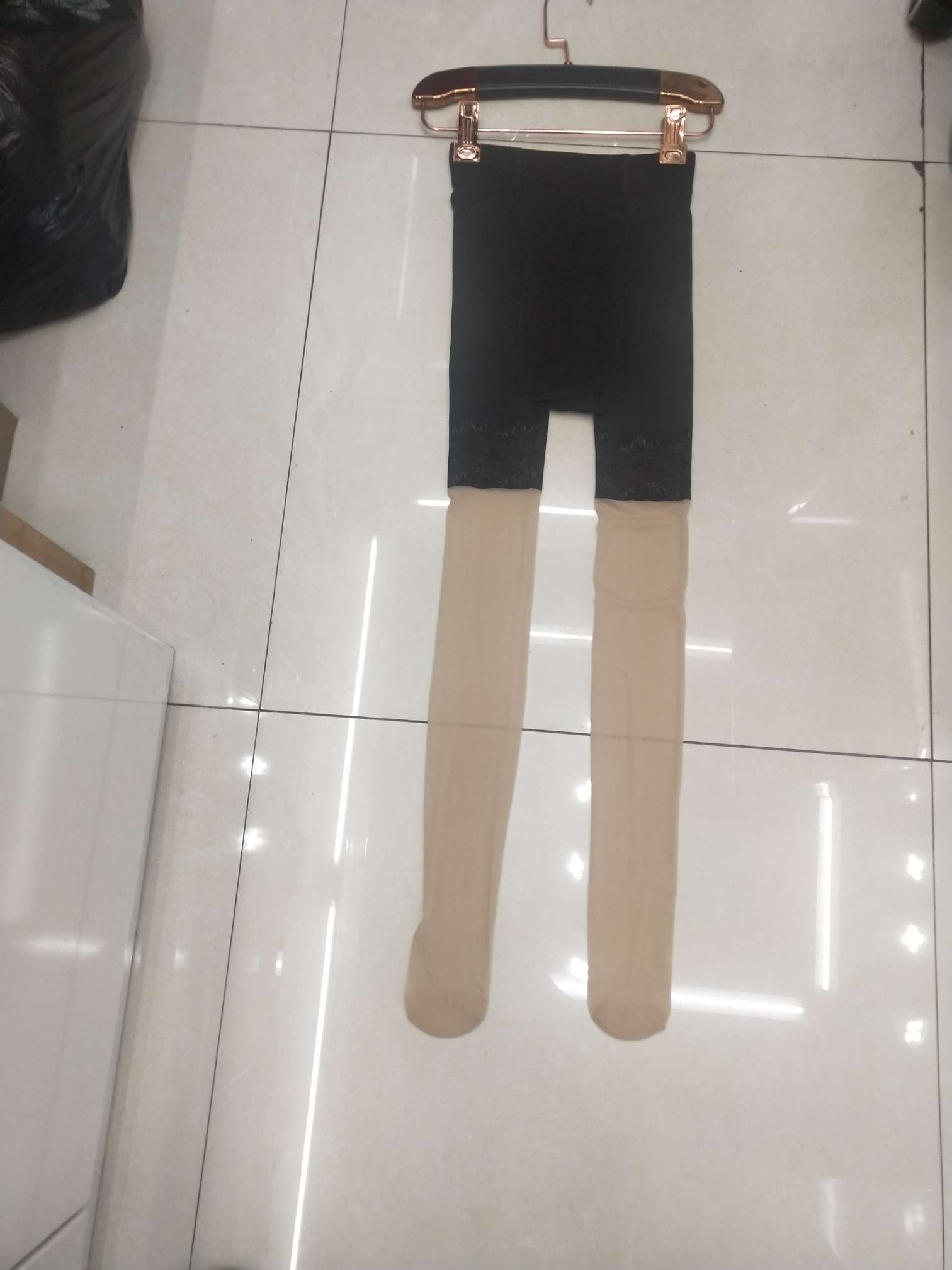 Ladies' anti-wolf pants