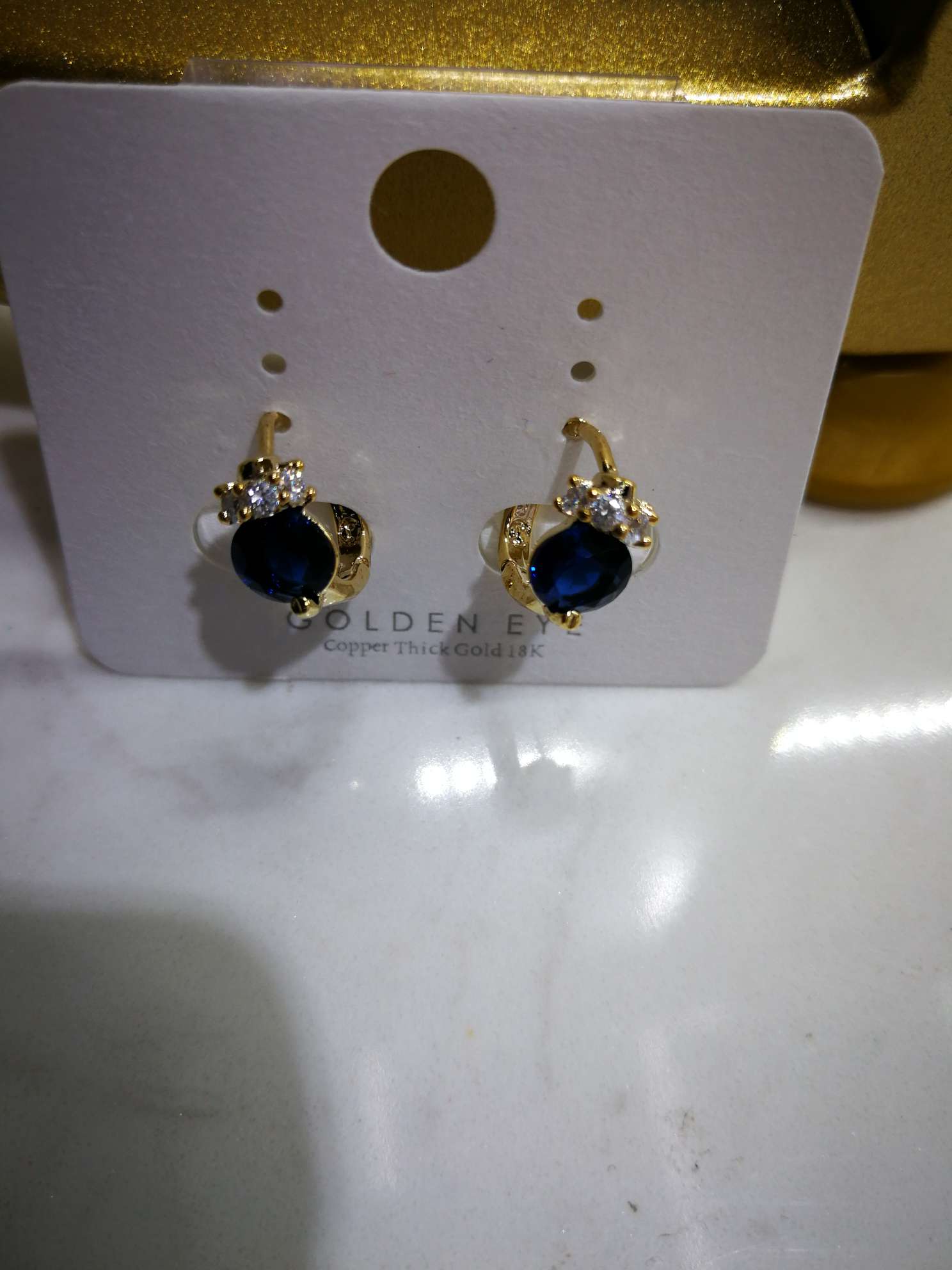 earrings thumbnail