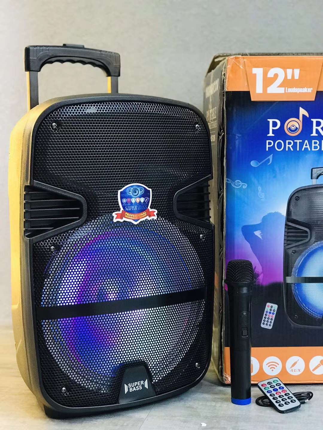 12-inch large speaker with a pull rod