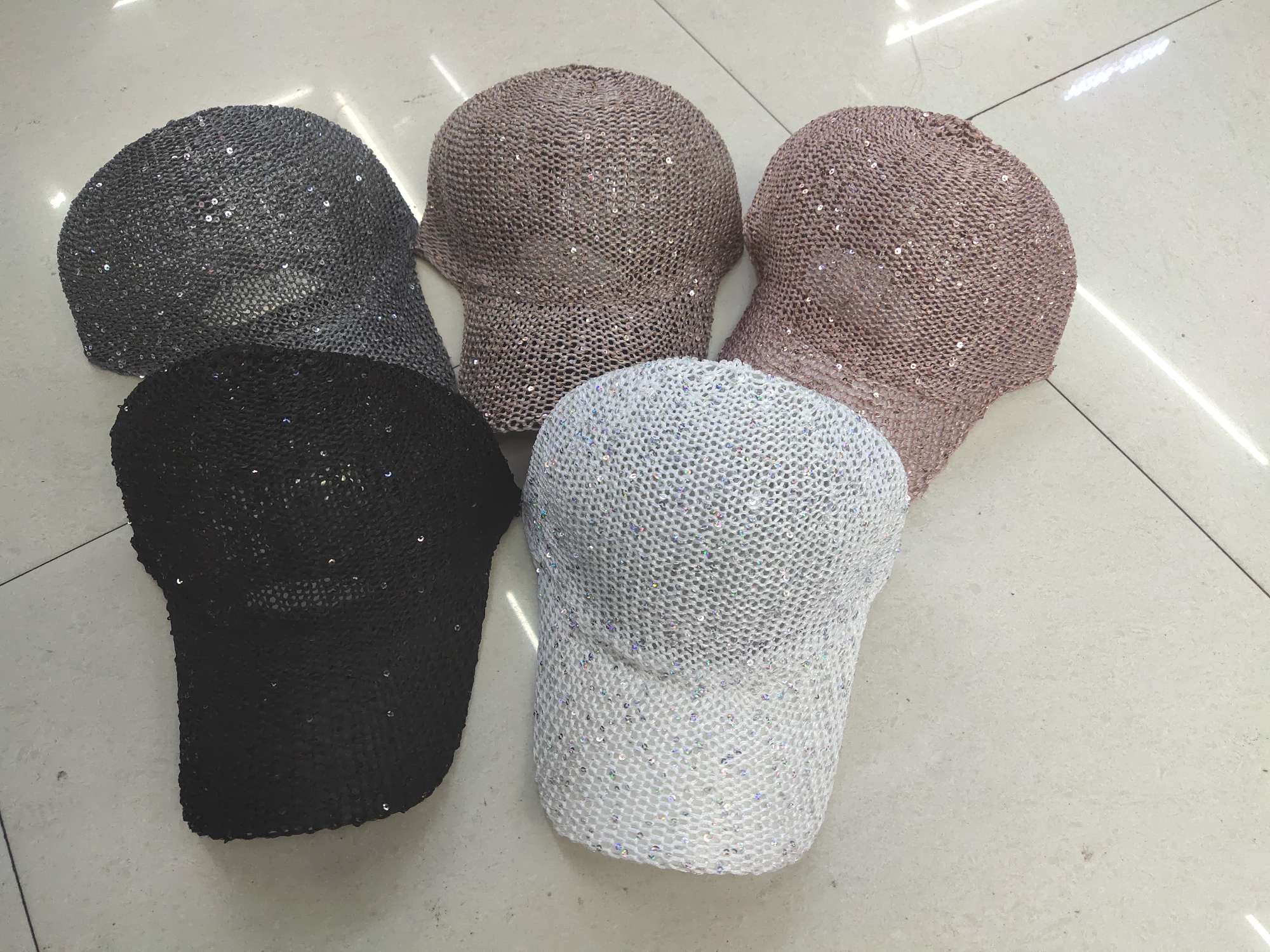 Fashion Sequined Baseball Cap Specification drawing