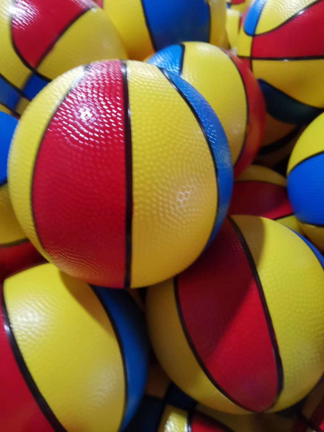 3 color wool balls 10 cm thumbnail