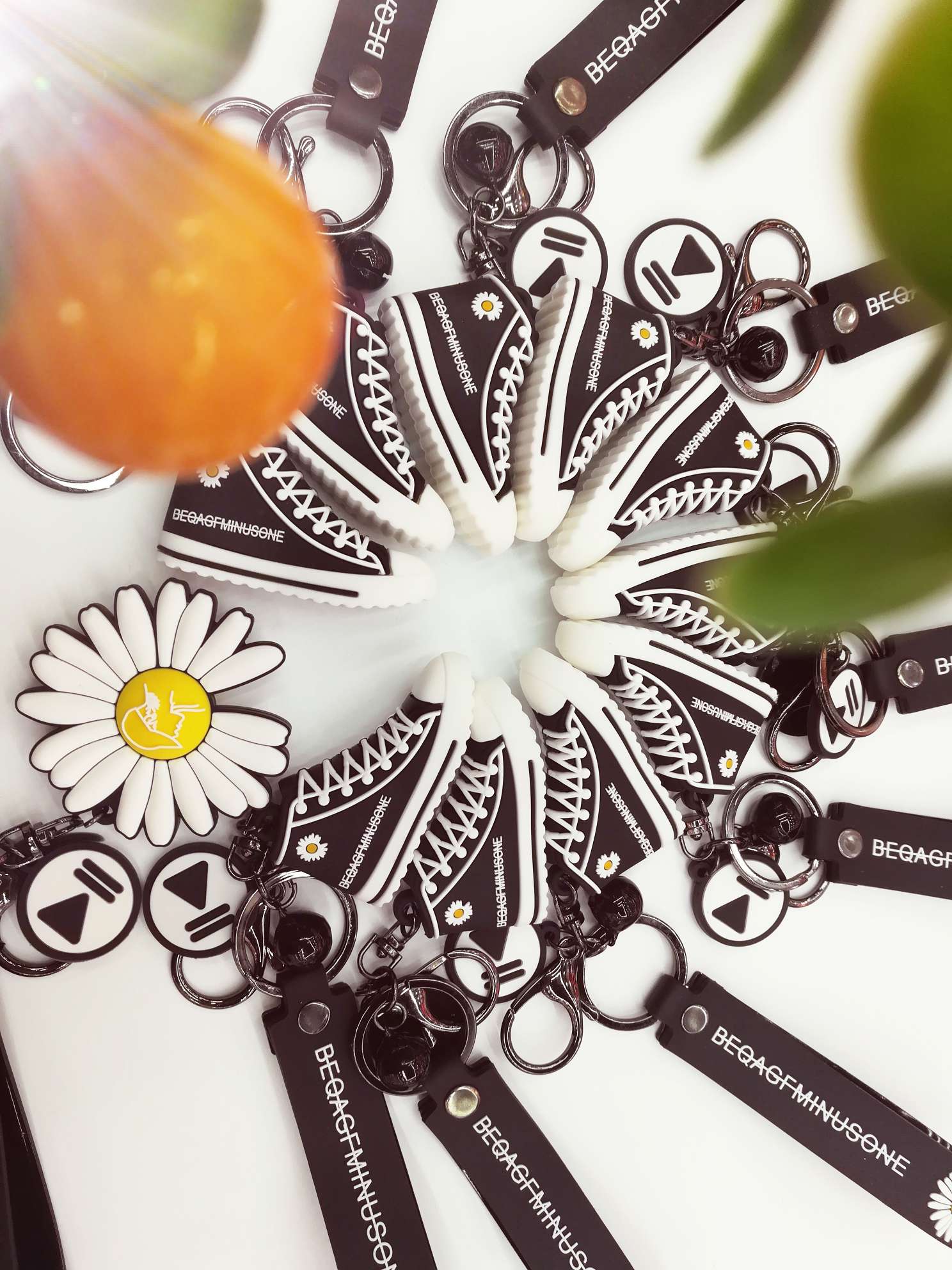 网红爆款，权志龙同款小邹菊球鞋