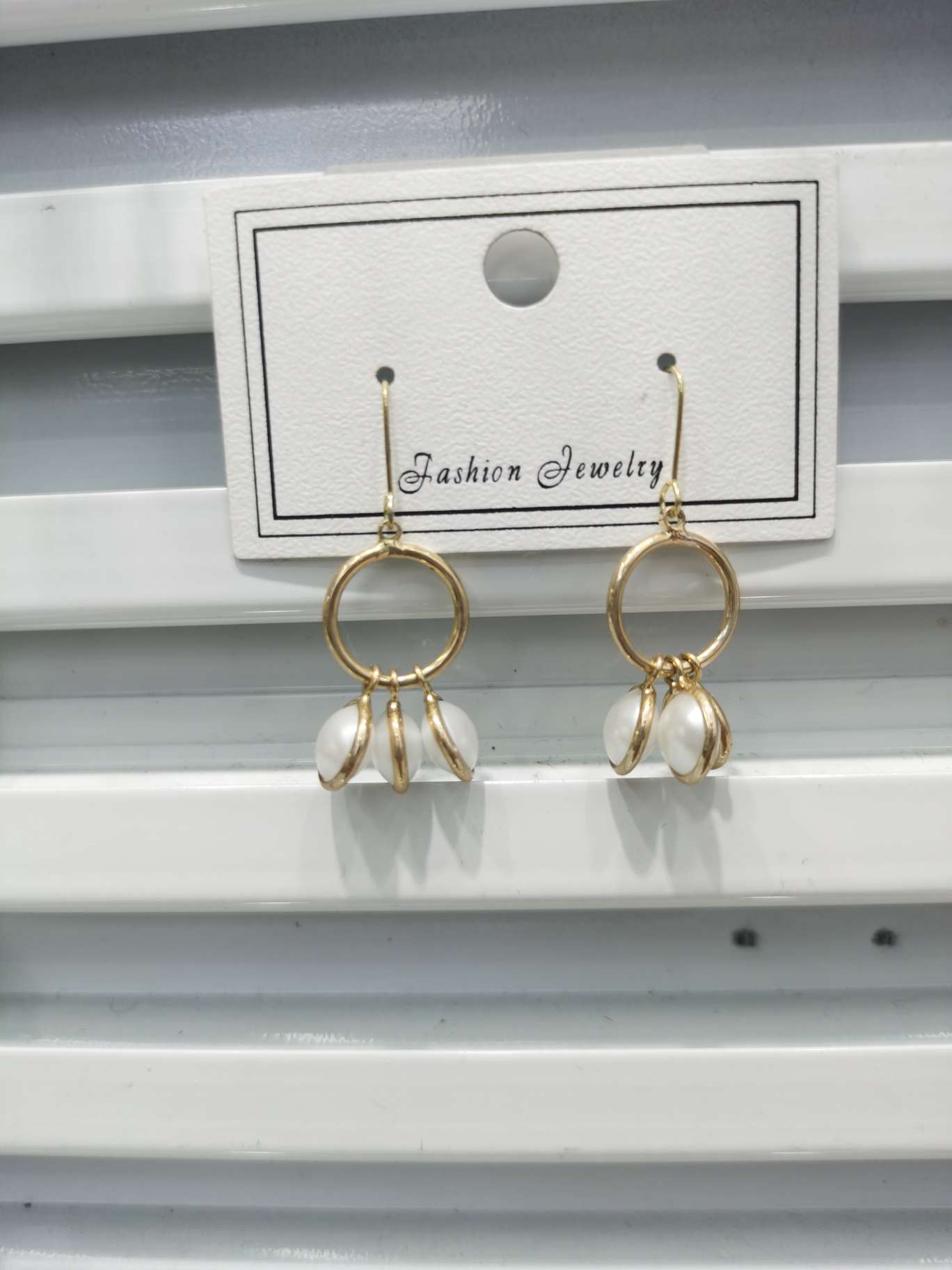 Small pearl earrings