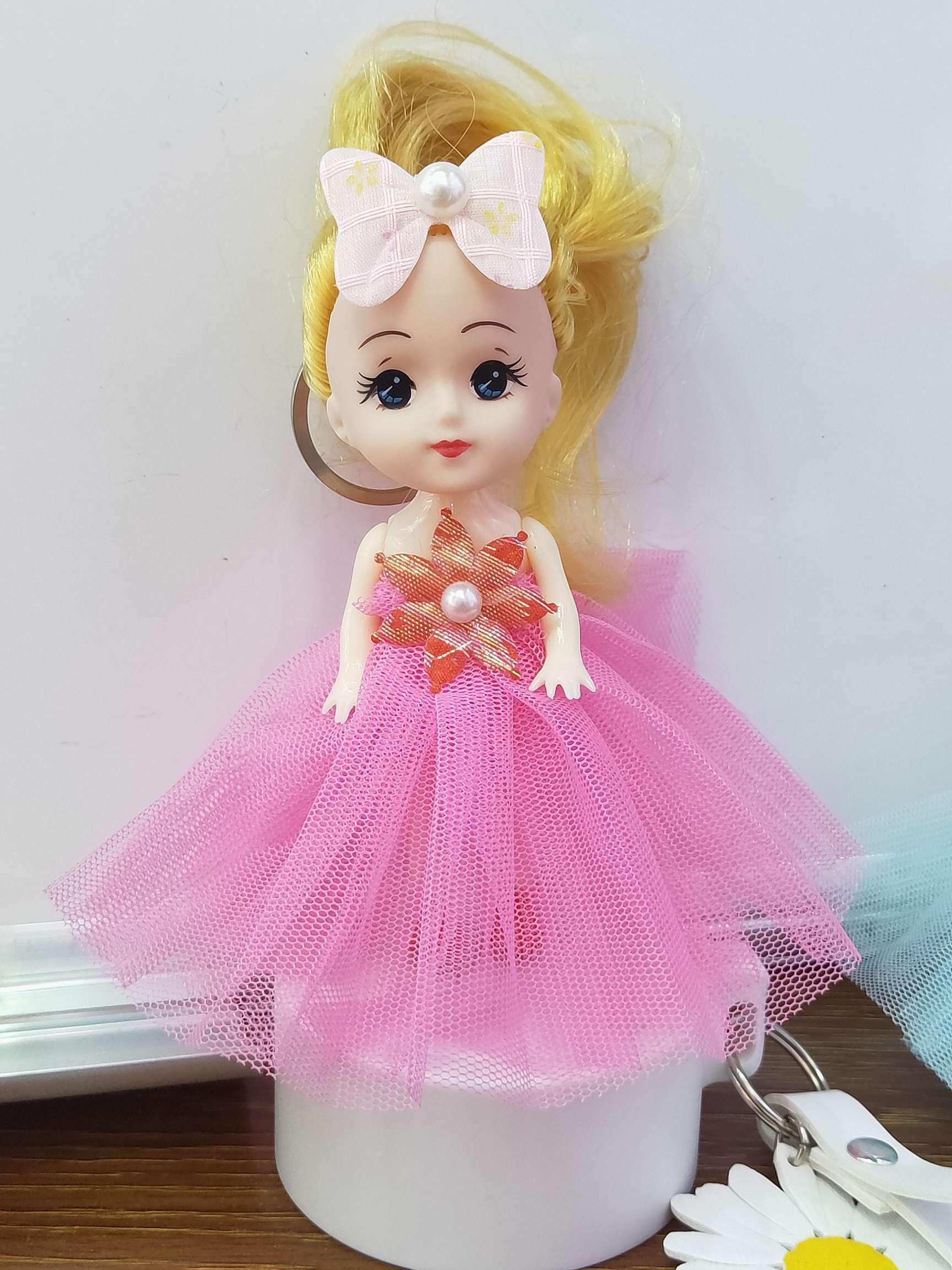 Jenny dress key chain 12cm doll random mix