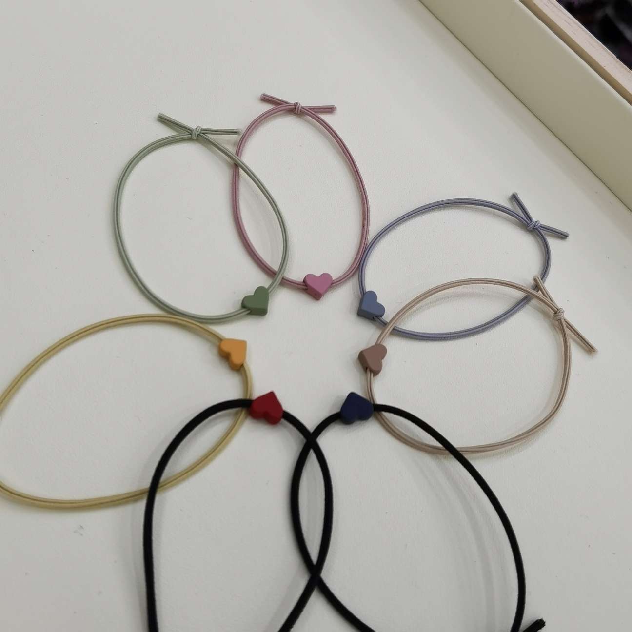 Little heart-shaped string Item Picture