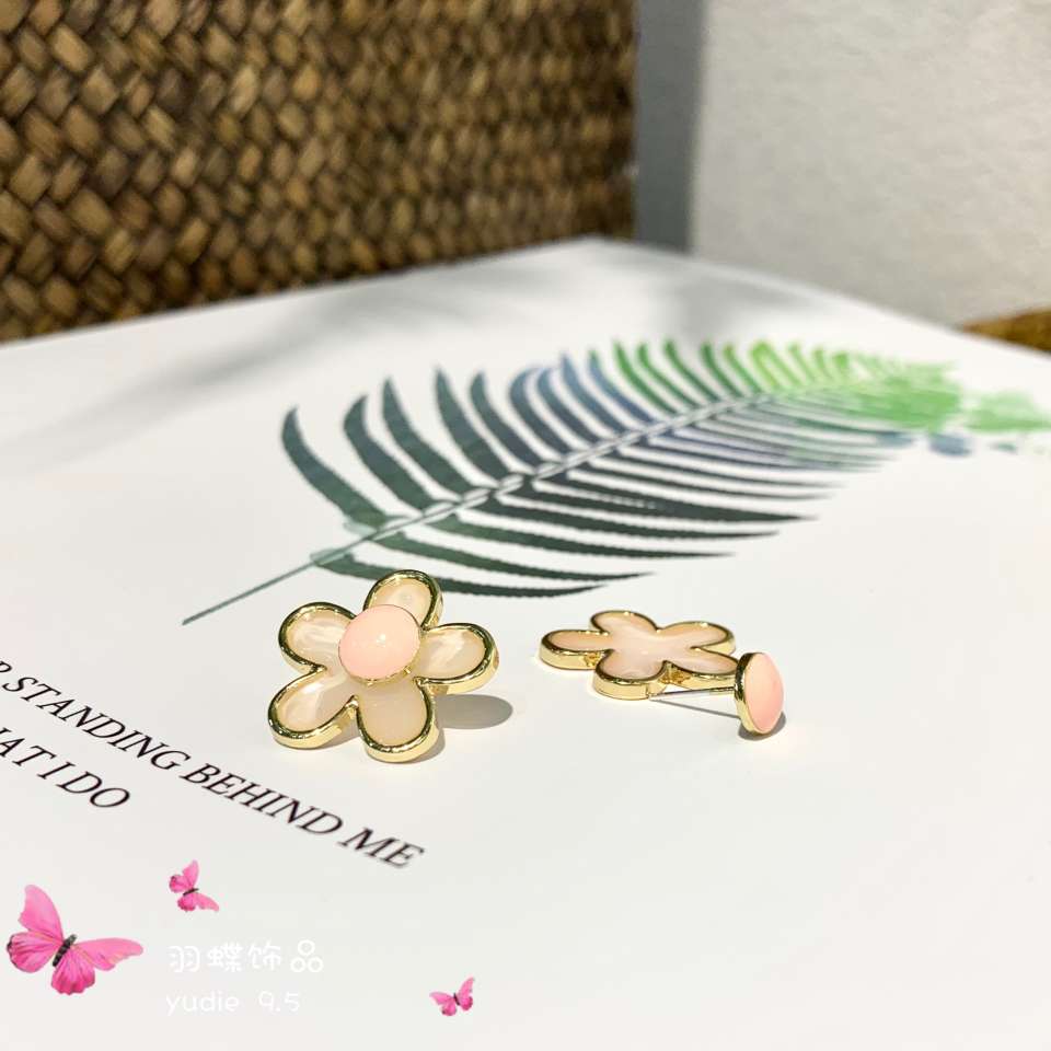 Butterfly jewelry flower earrings female versatile girl heart