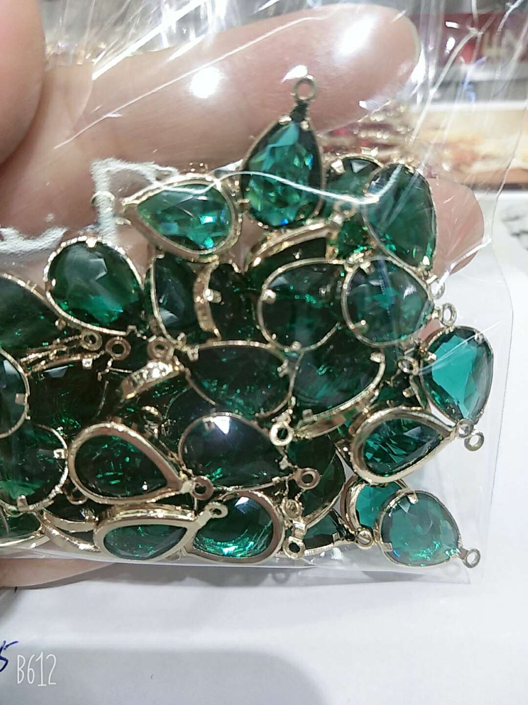10*14水滴包边钻，保色金饰品配件细节图