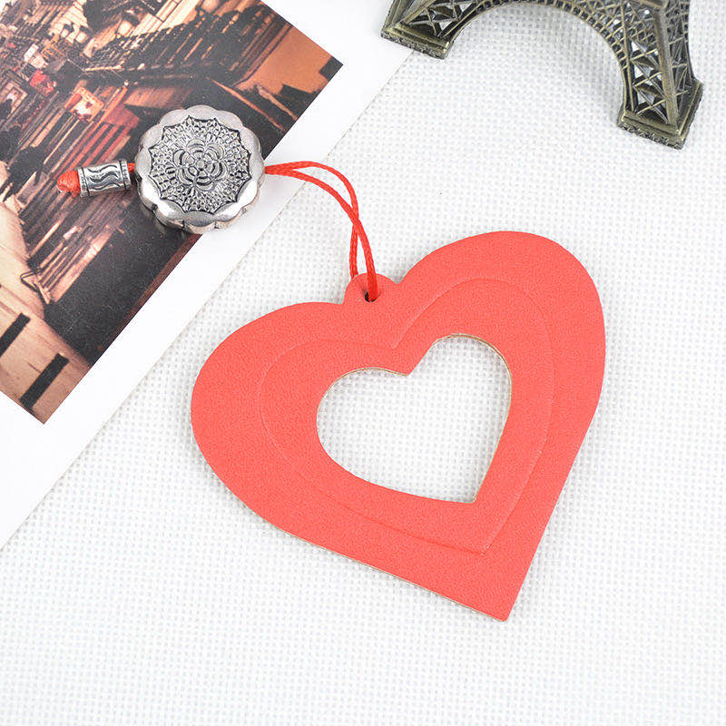 New European Trend Accessories Mobile Phone Accessories Key Chain Pendant Clothes Bag Accessories Wholesale Application Scenario