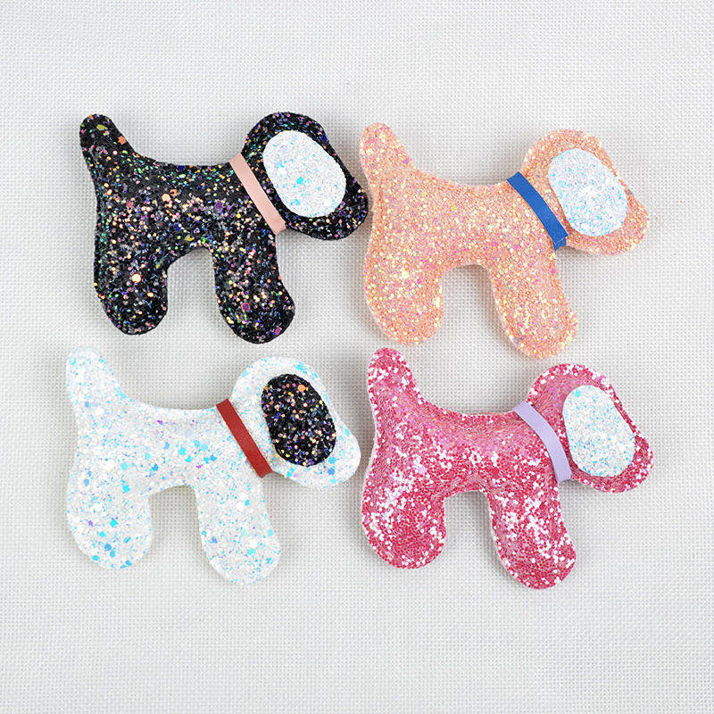 Hot-selling dog-shaped keychain pendants in stock, DIY car keychain pendants, accessories and small gifts customization details Picture