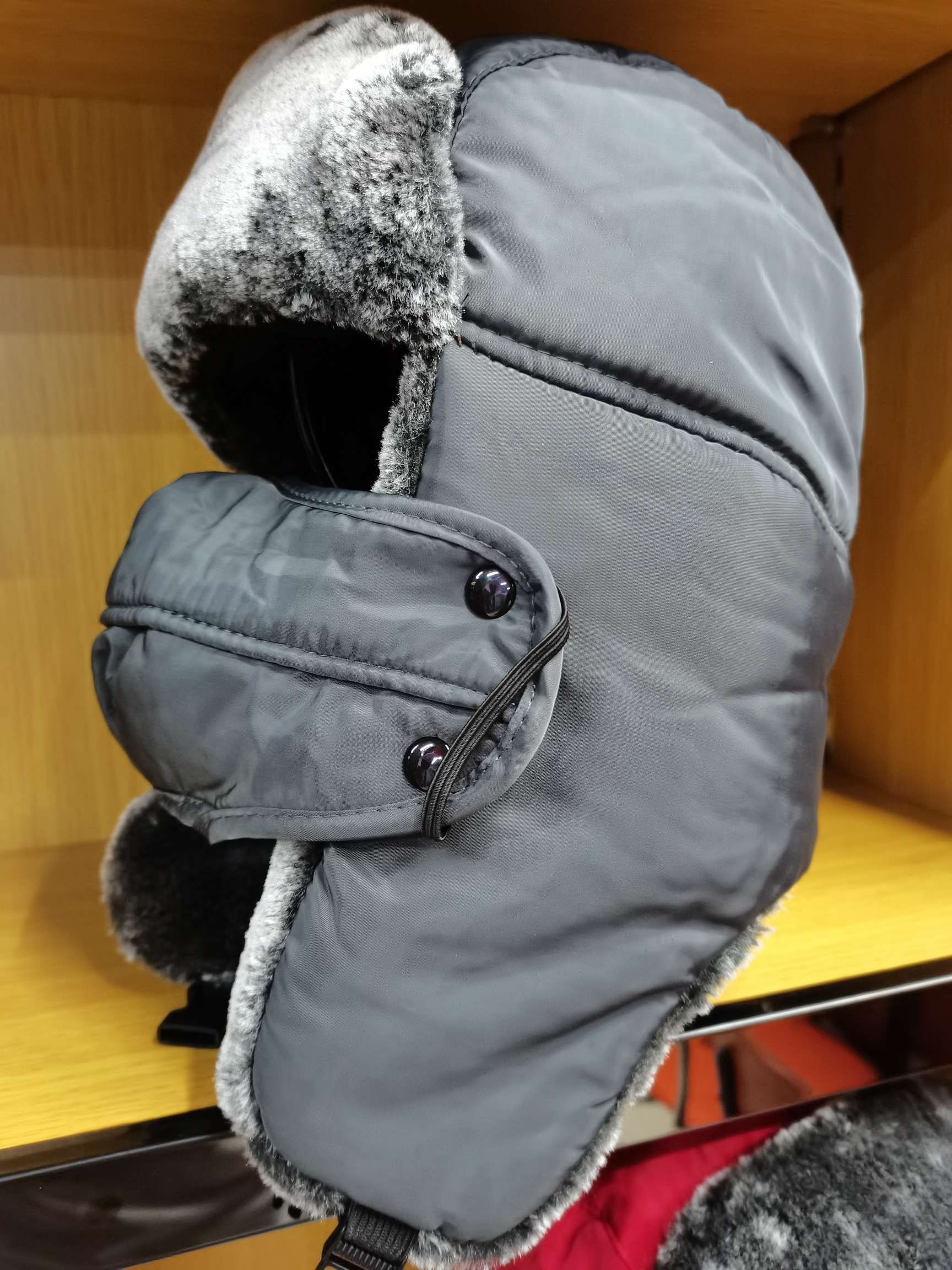 Winter hats, Lei Feng hats, ear and neck protectors, and Northeastern hats Specification drawing