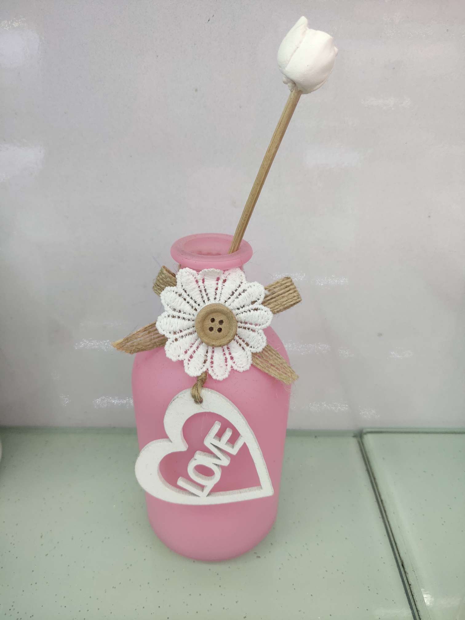 Glass vase pink scented vase thumbnail