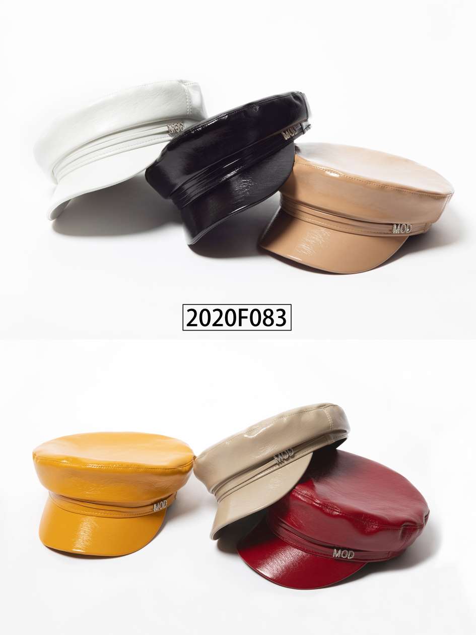 Shiny leather military cap