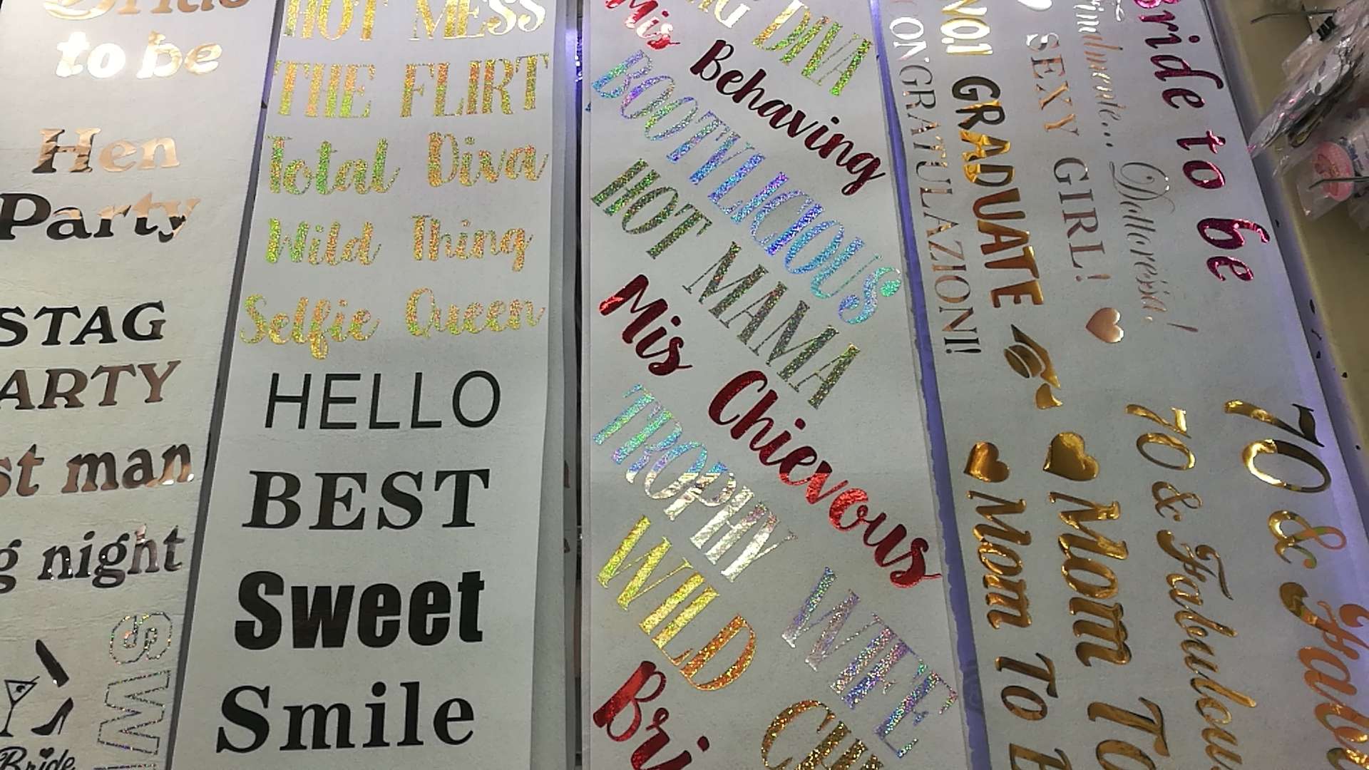 Specializing in the production of gold and silver embossed shoulder straps, etiquette straps, LOGO production for festivals, balls, parties, bridal parties, and bachelor parties Item Picture