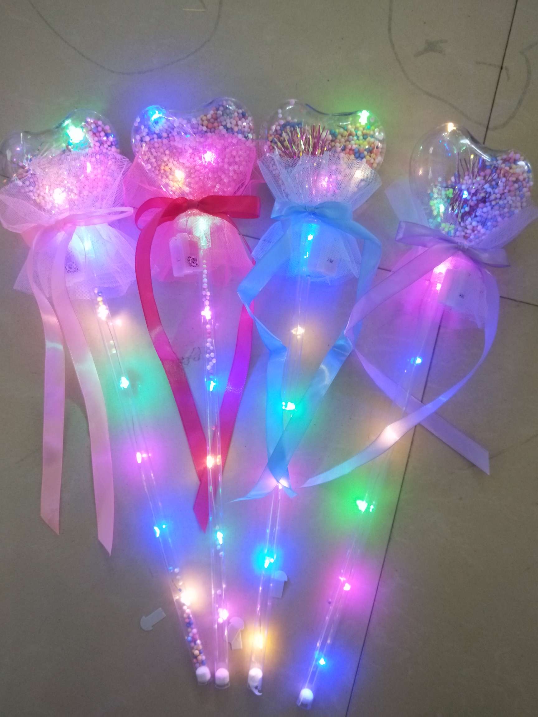 Light bar, heart-shaped star bar