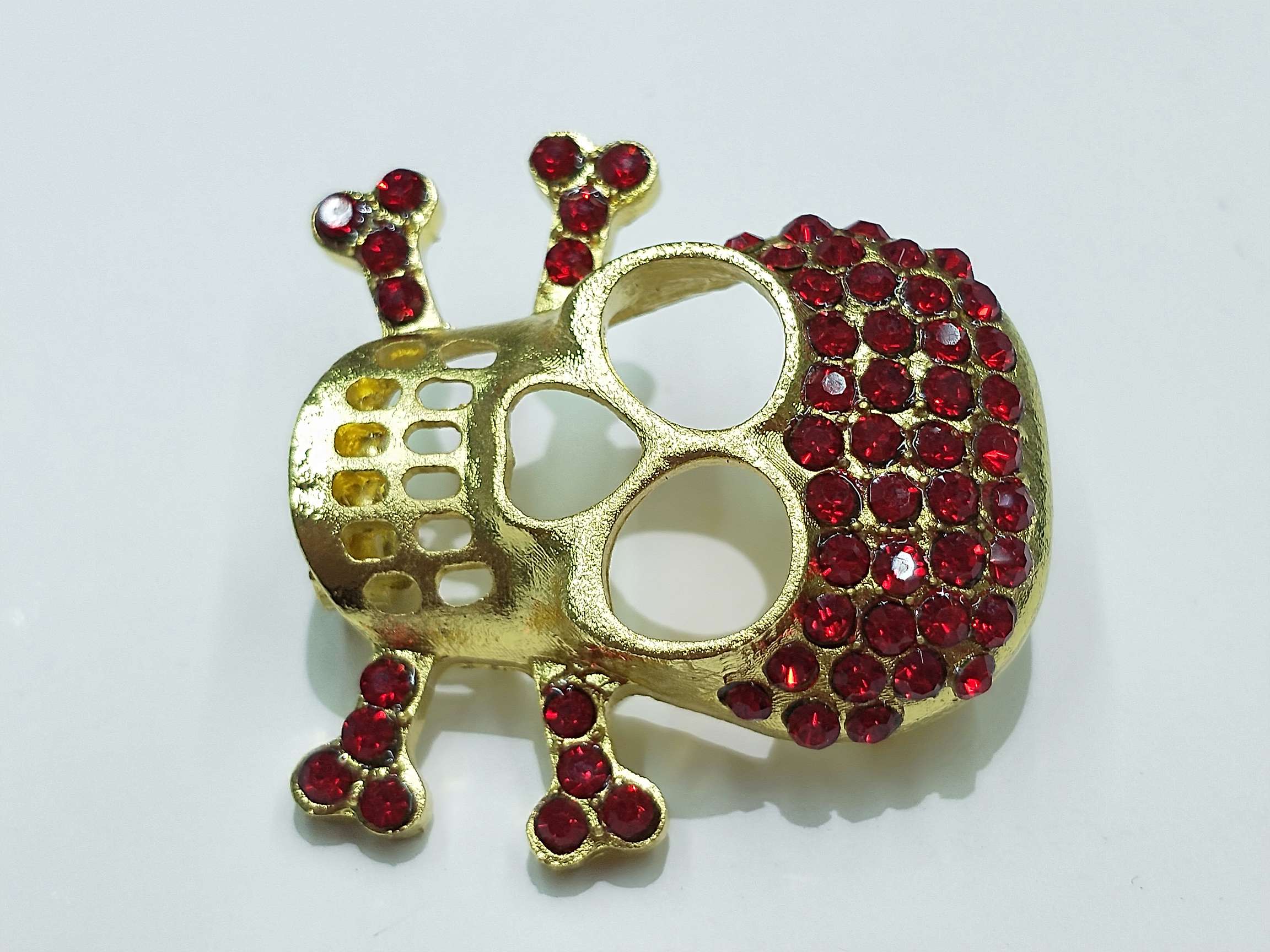 热销合金饰品