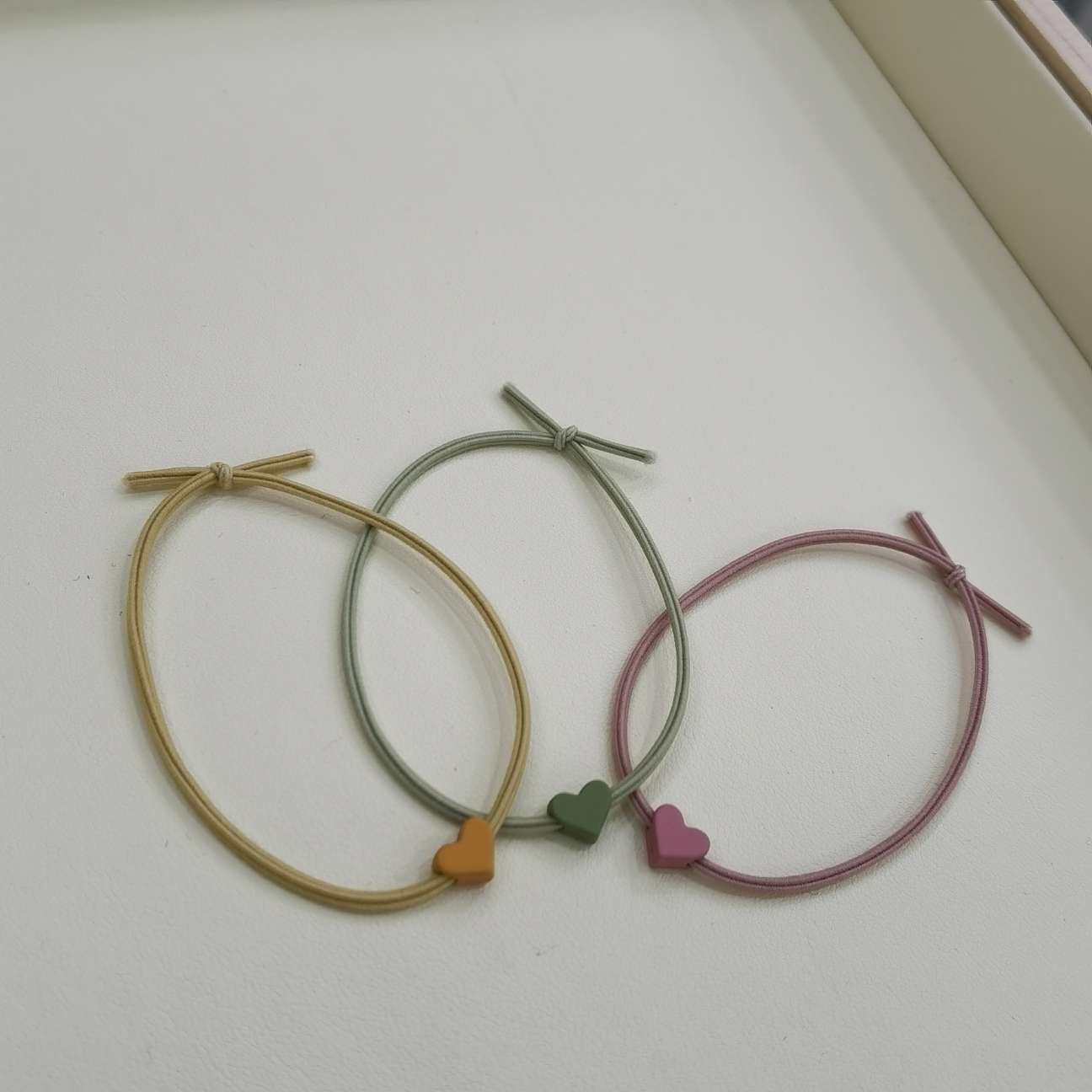 Little heart-shaped string Specification image