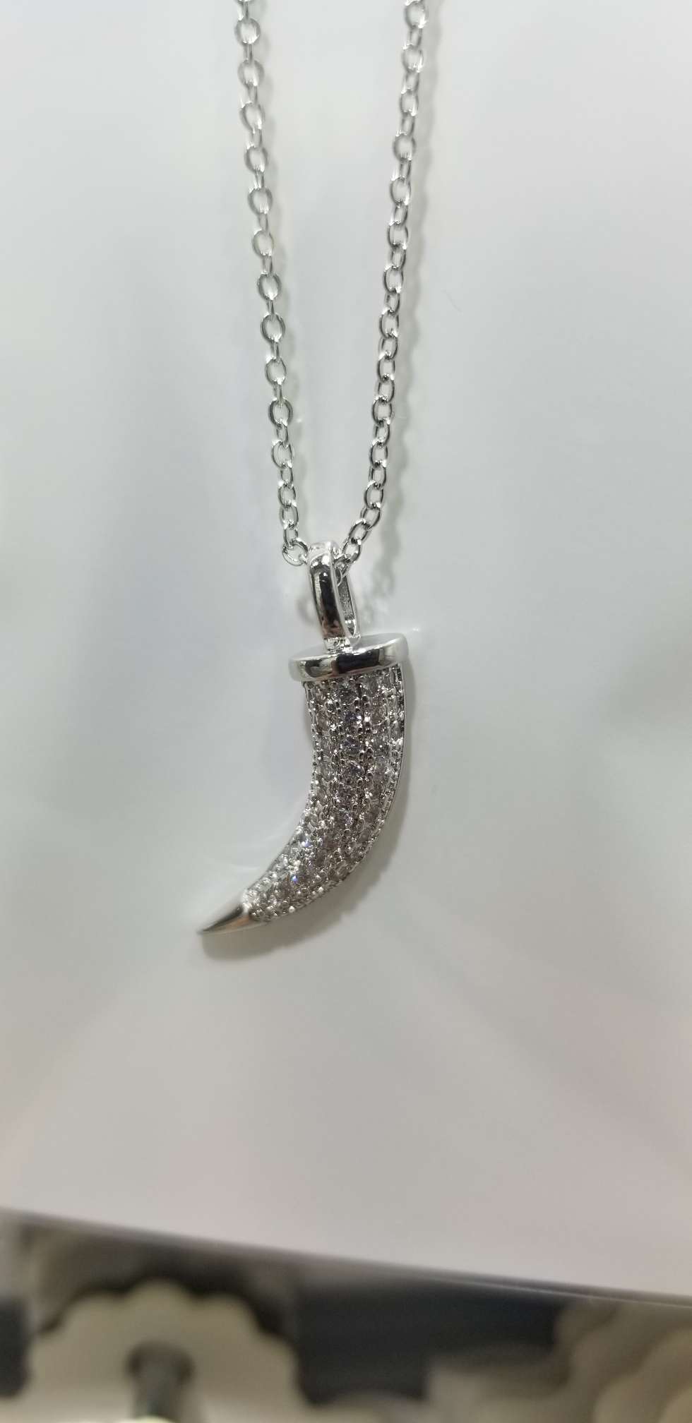 Environmentally friendly copper electroplating real gold color chain horn thumbnail