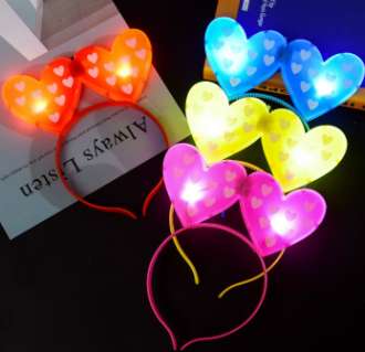 Shiny hair band, horn-shaped heart hair band