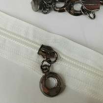 5. Nylon hanging gun black hollowed-out earrings piece zipper head case bag general home textile
