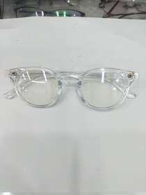 Transparent white round frame flat light mirror
