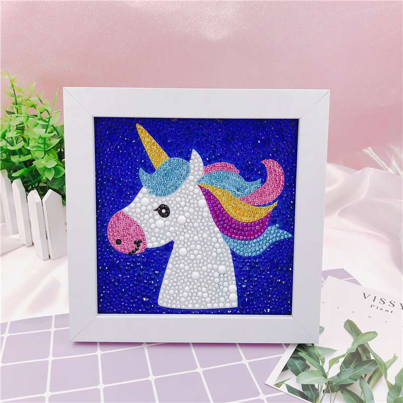 15×15大小钻画儿童手工制作钻石画厂家直销白底实物图