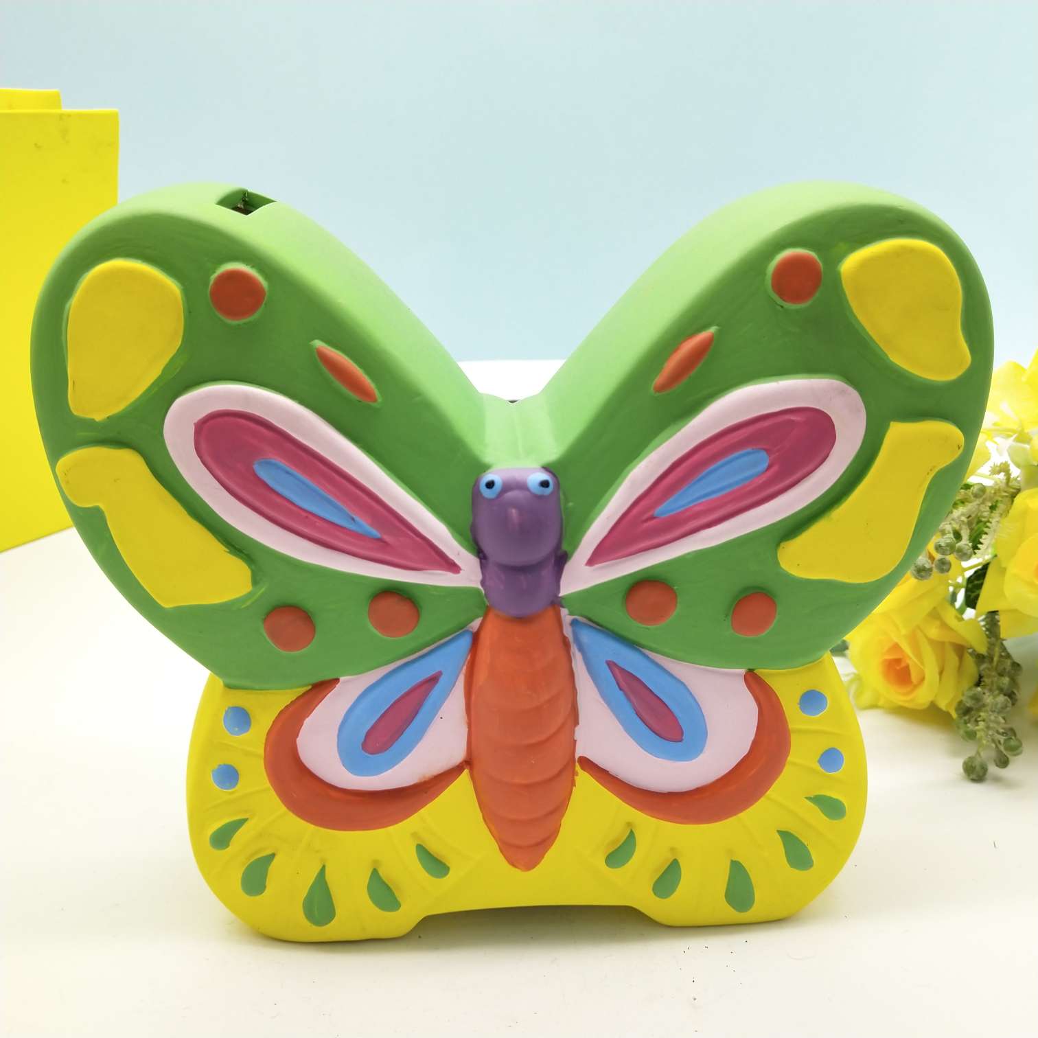 陶瓷蝴蝶白胚彩绘系列存钱罐厂家直销批发细节图