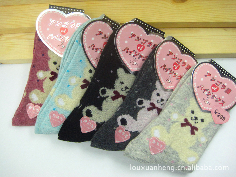 义乌袜子批发 兔毛袜 羊毛袜 兔羊毛加厚保暖中筒女袜 详情图10