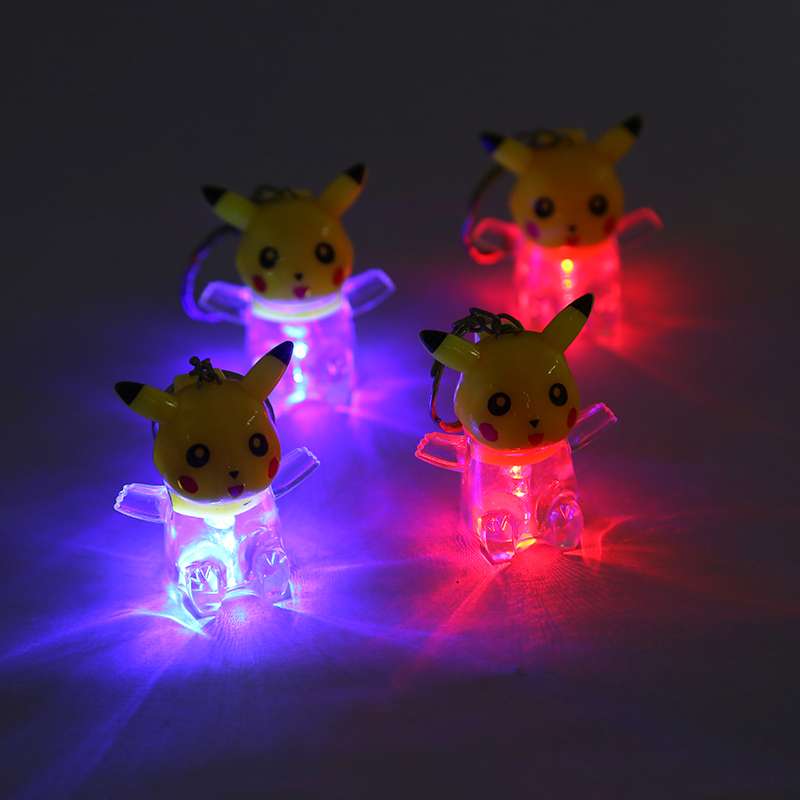 夜市地摊爆款电子挂件闪光皮卡丘 儿童发光玩具产品图