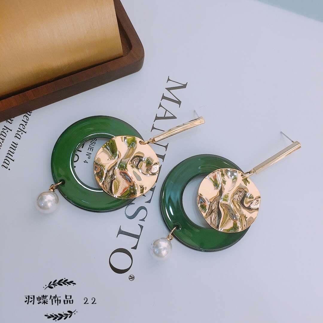 Feather butterfly jewelry new simple fashion joker earrings trend female thumbnail