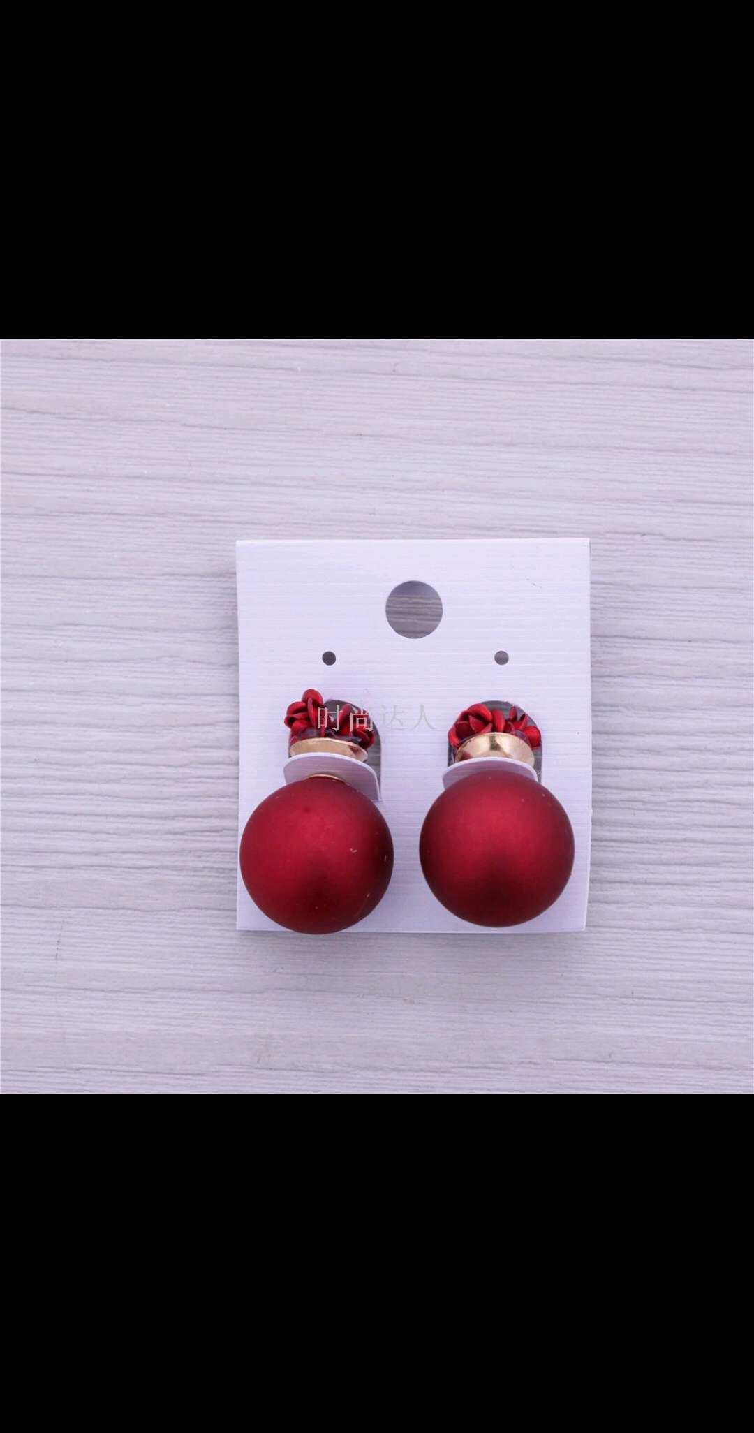 High-quality, exquisite long earrings, ear clips, elegant red pure silver needles plated with real gold, wedding accessories for brides Item Picture