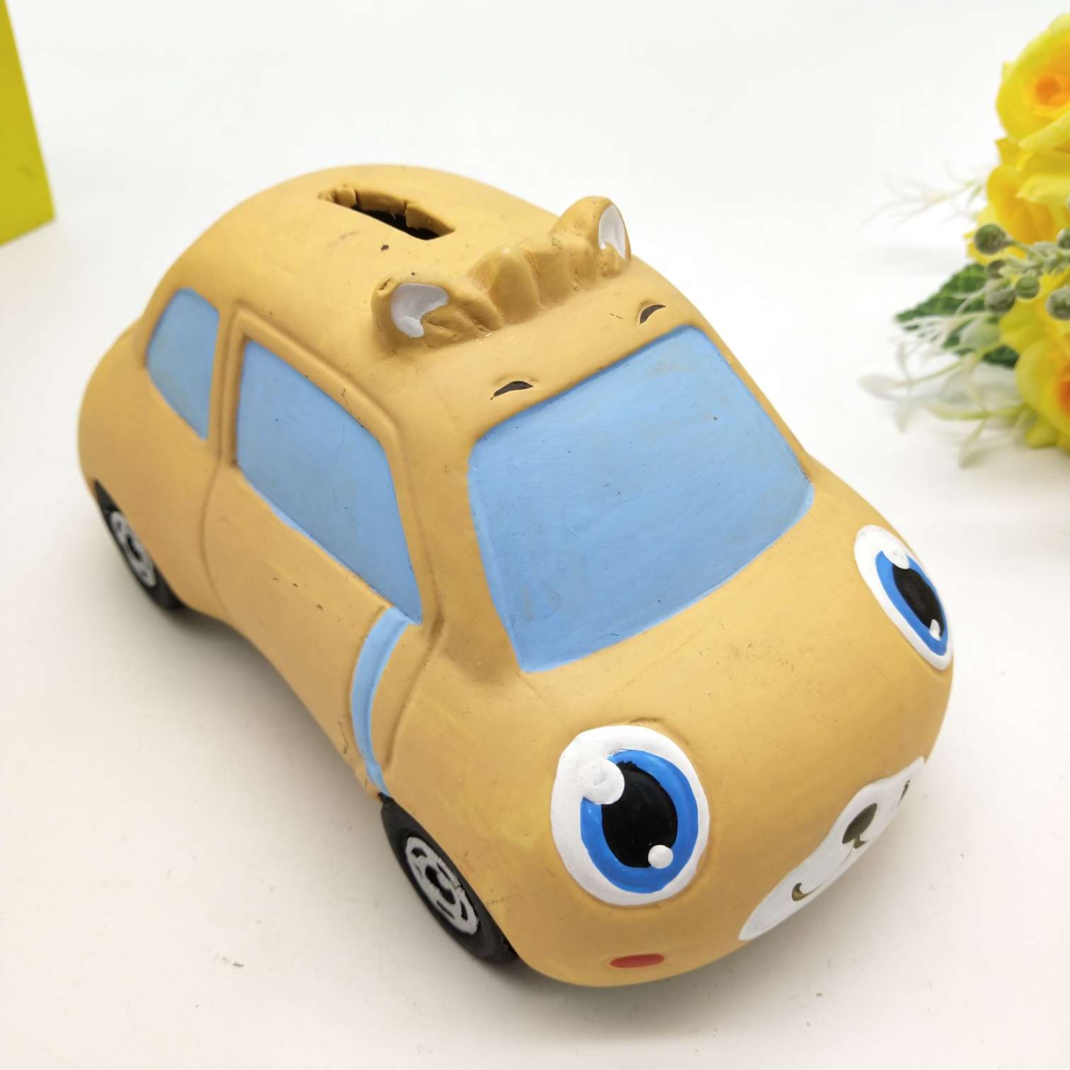 Large car series ceramic piggy bank with white body painting undefined