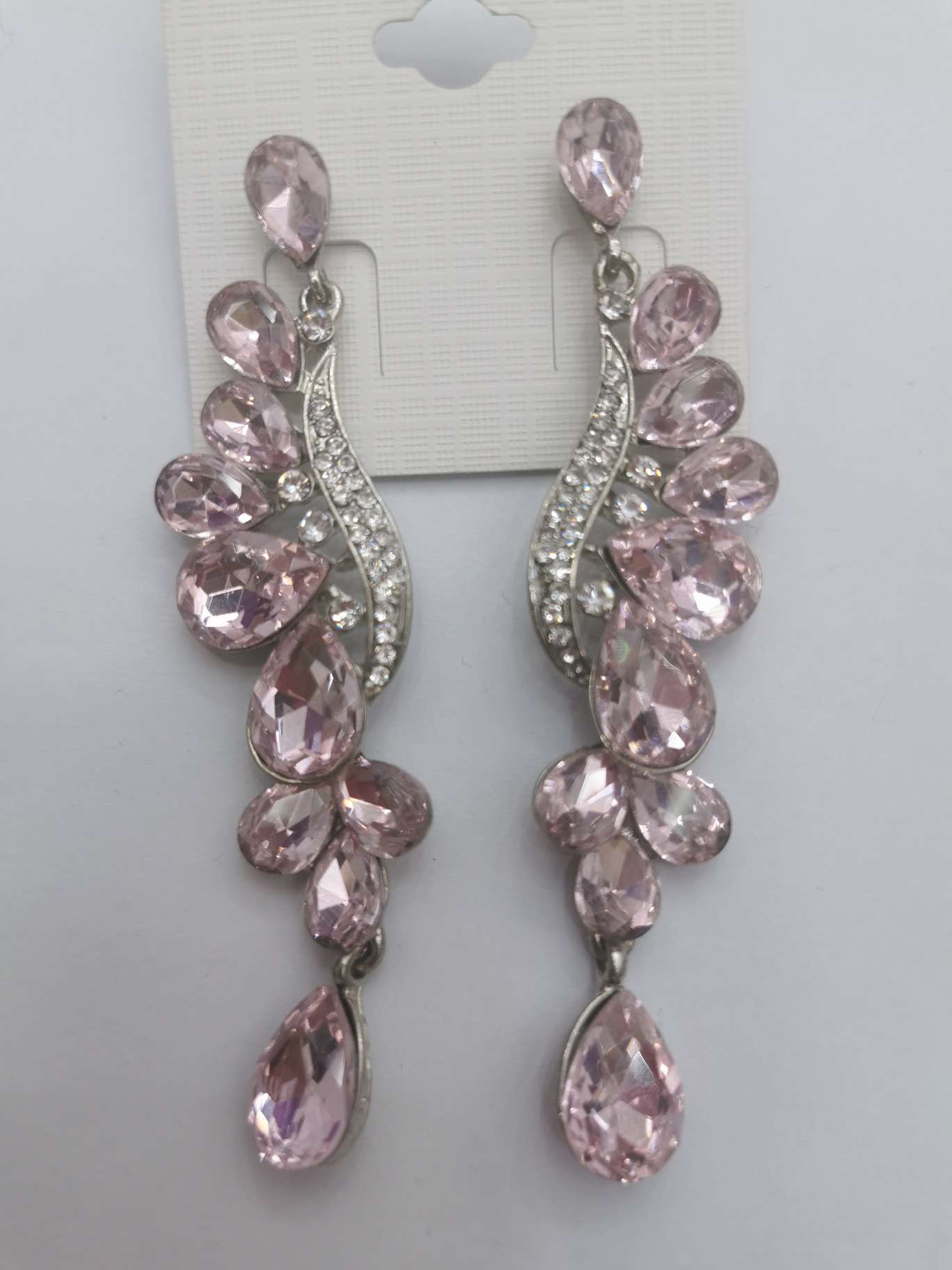 Left and right symmetrical earrings thumbnail