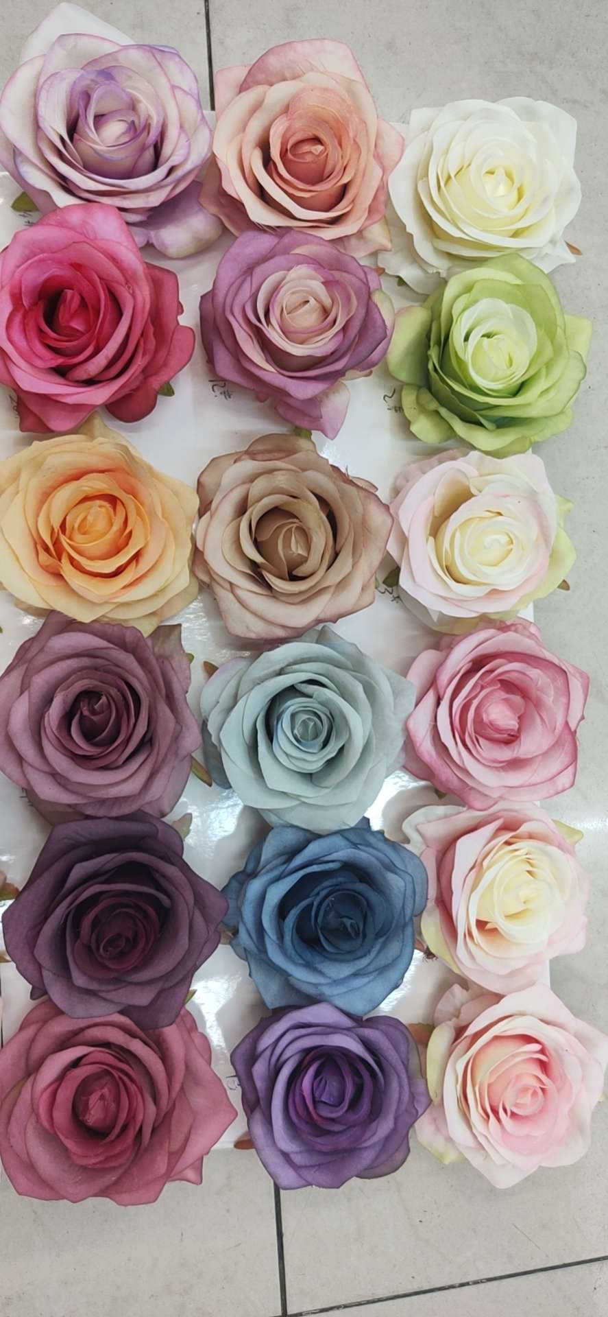 Simulated flowers simulated flowers flowers fake flowers decorated oil painting sweetheart Roses