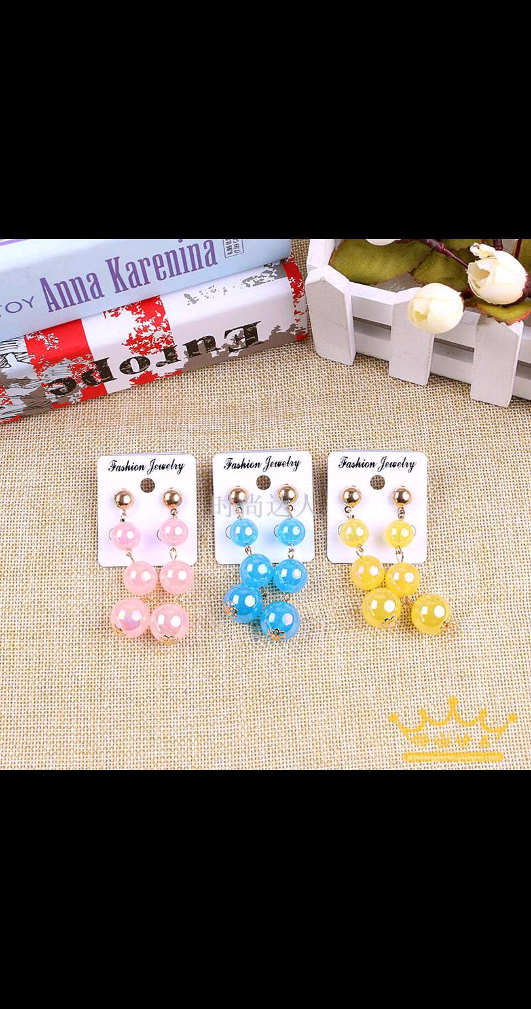 Qiuqiu earrings, long earrings with a unique and elegant style for women, anti-allergy, simple and versatile, trendy stud earrings details Picture