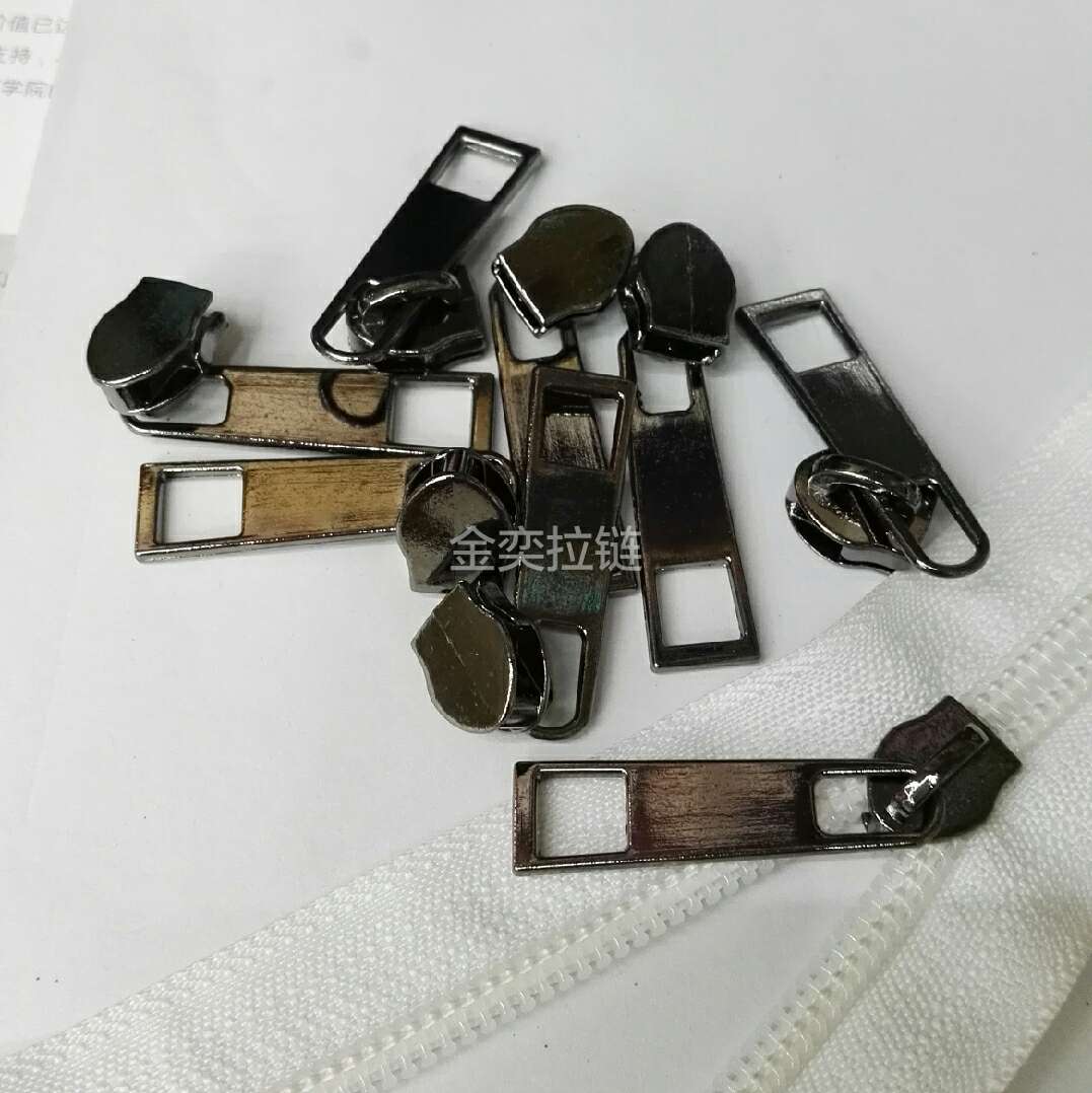 5. Nylon hanging gun black and thin square hole boxes and bags are commonly used in home textiles