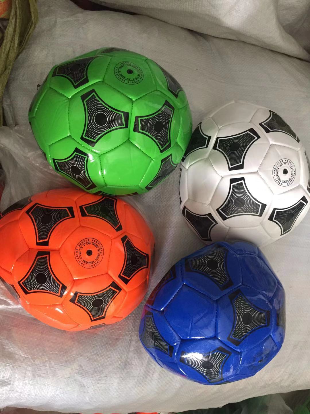5号足球圆点足球球类玩具充气玩具批发500个起发图