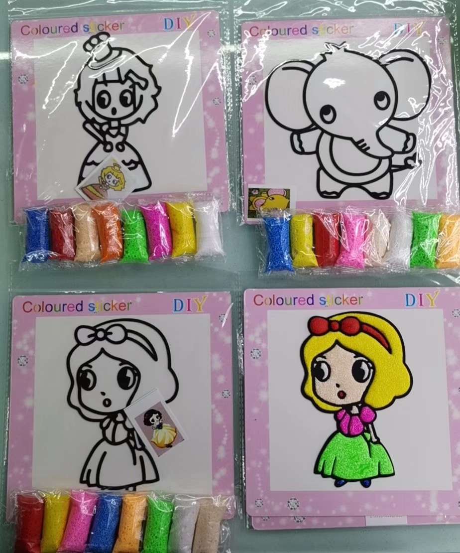 Wholesale factory direct sales of 21×21 snowflake clay painting paper children's educational toys Item Picture
